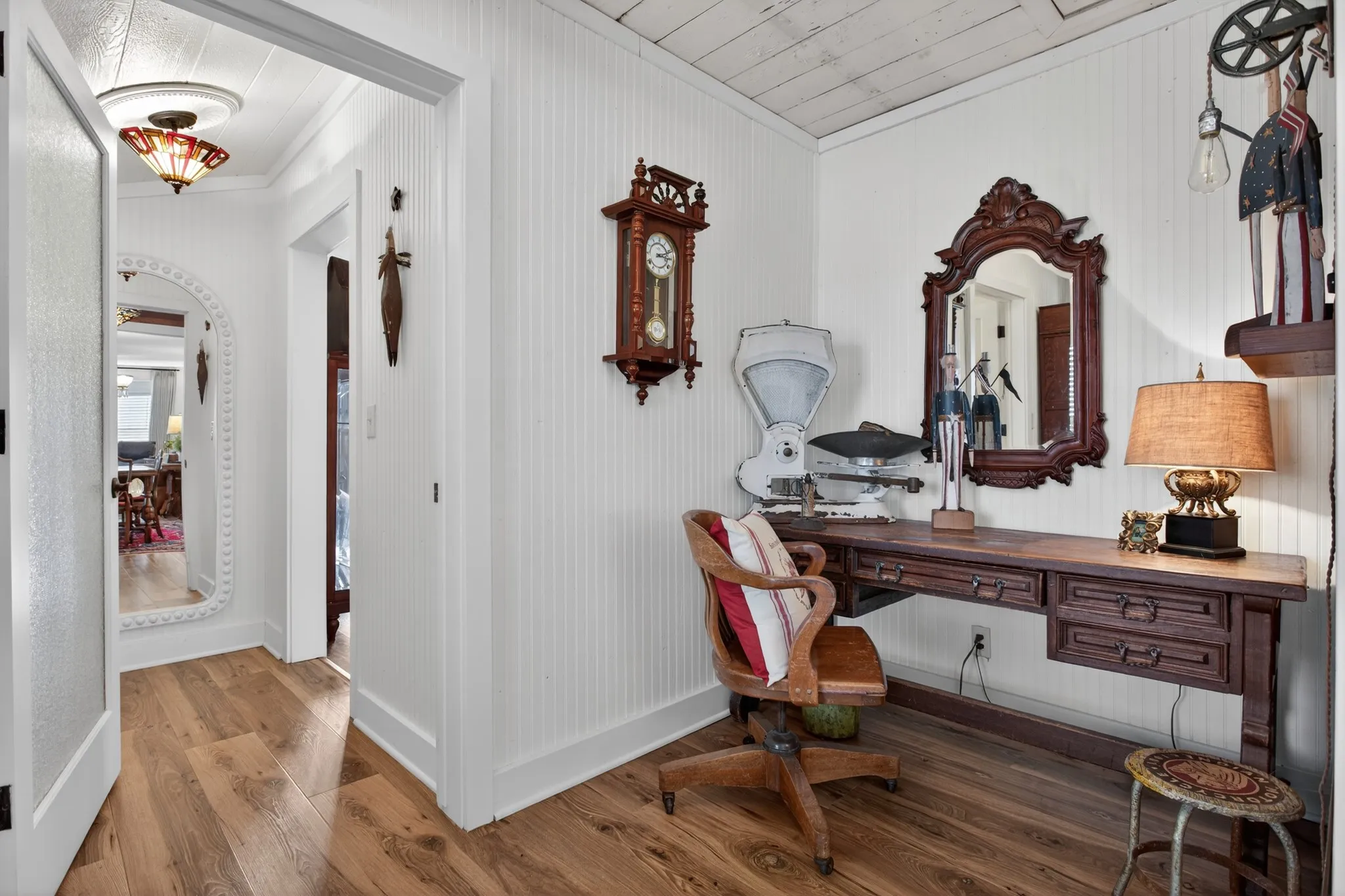 entry to the primary bedroom suite