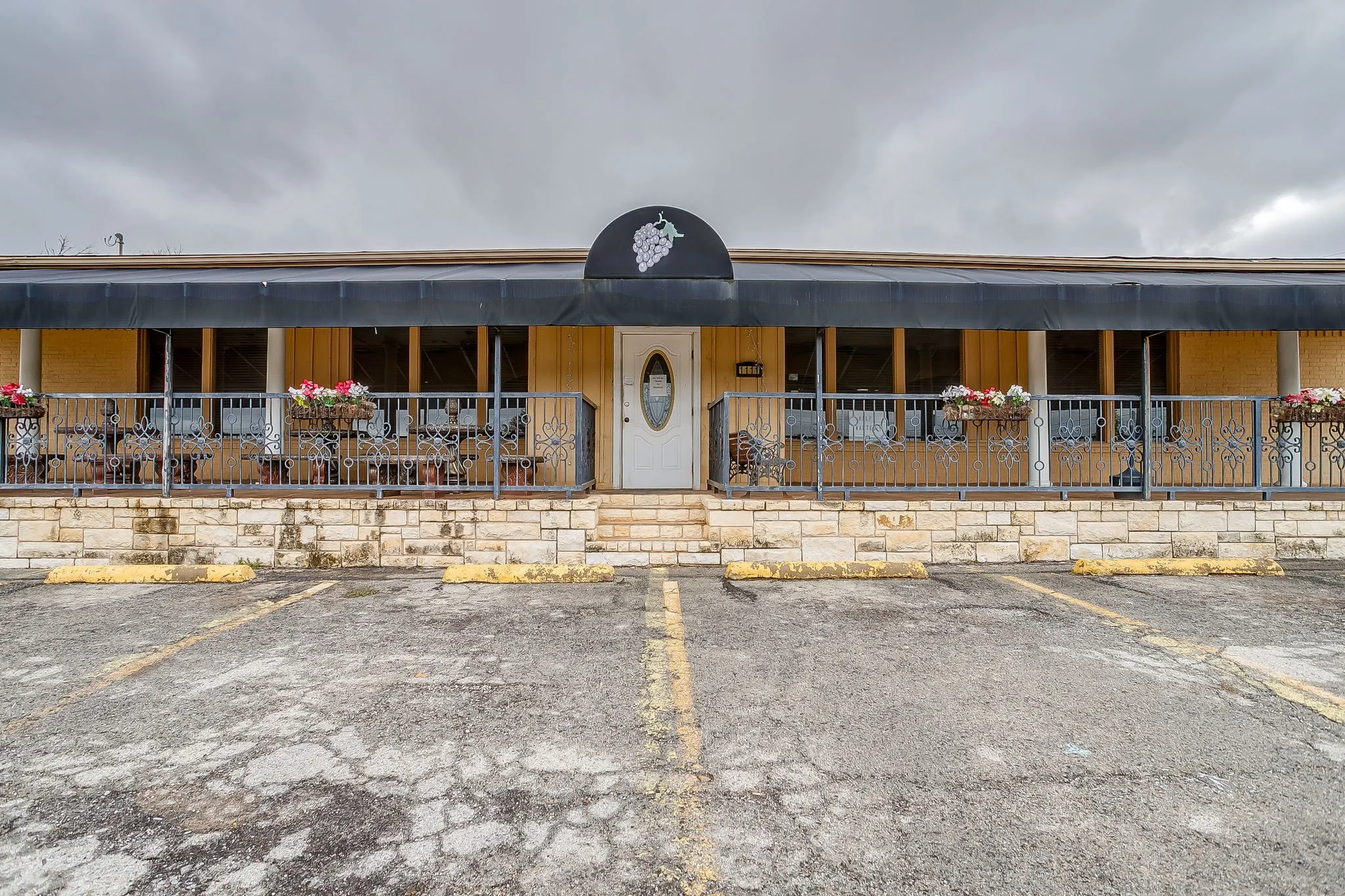 Business For Sale in Young County , 1111 State Highway 16 S, Graham, Texas 76450, 0, 0, Garage spaces, 5,000 Sqft, built in 1983, Preowned, Price $999,999, mls#21130438, Real Estate Agent in Graham, Homes For Sale in Young county, Homes For Sale in Graham, Realtor in Graham Texas, Real Estate Brokerage Independent Realty Texas, Luminita Cordes Realtor
