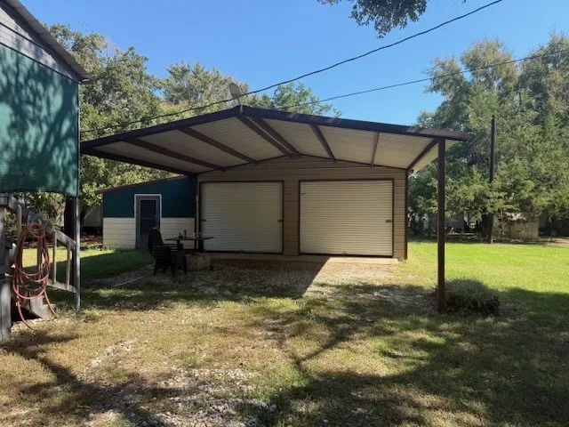 Single Family Residence For Sale in Freestone County , 260 Brandywine Avenue, Streetman, Texas 75859, 1 Bedroom, 1 Bathroom, Garage spaces, 264 Sqft, built in 2015, mls#21134349, Real Estate Agent in Streetman, Homes For Sale in Freestone county, Homes For Sale in Streetman, Realtor in Streetman Texas, Real Estate Brokerage Independent Realty Texas, Luminita Cordes Realtor