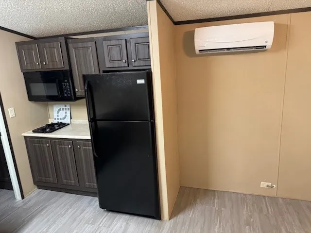 Single Family Residence For Sale in Freestone County , 260 Brandywine Avenue, Streetman, Texas 75859, 1 Bedroom, 1 Bathroom, Garage spaces, 264 Sqft, built in 2015, mls#21134349, Real Estate Agent in Streetman, Homes For Sale in Freestone county, Homes For Sale in Streetman, Realtor in Streetman Texas, Real Estate Brokerage Independent Realty Texas, Luminita Cordes Realtor