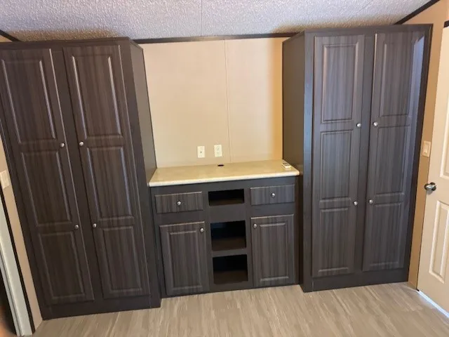 Single Family Residence For Sale in Freestone County , 260 Brandywine Avenue, Streetman, Texas 75859, 1 Bedroom, 1 Bathroom, Garage spaces, 264 Sqft, built in 2015, mls#21134349, Real Estate Agent in Streetman, Homes For Sale in Freestone county, Homes For Sale in Streetman, Realtor in Streetman Texas, Real Estate Brokerage Independent Realty Texas, Luminita Cordes Realtor