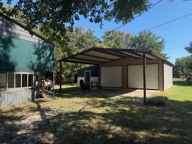 Single Family Residence For Sale in Freestone County , 260 Brandywine Avenue, Streetman, Texas 75859, 1 Bedroom, 1 Bathroom, Garage spaces, 264 Sqft, built in 2015, mls#21134349, Real Estate Agent in Streetman, Homes For Sale in Freestone county, Homes For Sale in Streetman, Realtor in Streetman Texas, Real Estate Brokerage Independent Realty Texas, Luminita Cordes Realtor