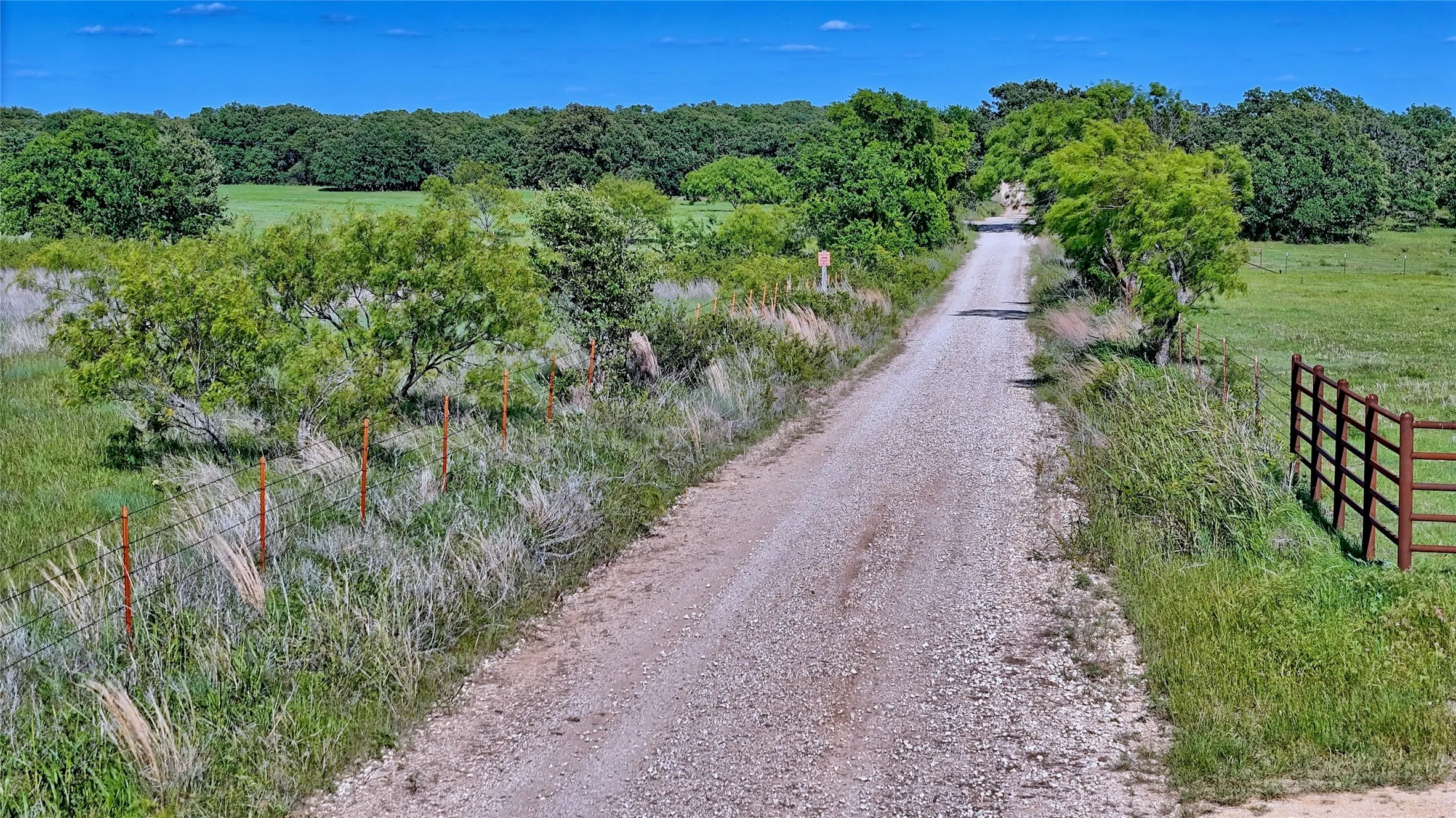 Unimproved Land For Sale in Montague County , 0000 Carpenter Road, Nocona, Texas 76255, 0, 0, Garage spaces, 0 Sqft, built in 0, Price $561,536, mls#21135528, Real Estate Agent in Nocona, Homes For Sale in Montague county, Homes For Sale in Nocona, Realtor in Nocona Texas, Real Estate Brokerage Independent Realty Texas, Luminita Cordes Realtor
