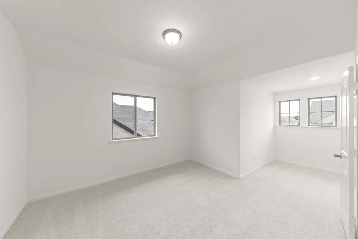 18-1443-canadian-ln-van-alstyne-tx-secondary-bedroom-with-nook