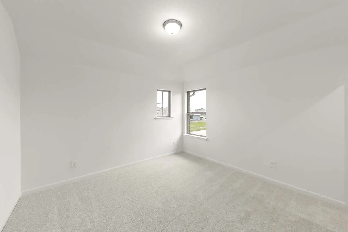 21-1443-canadian-ln-van-alstyne-tx-bright-bedroom