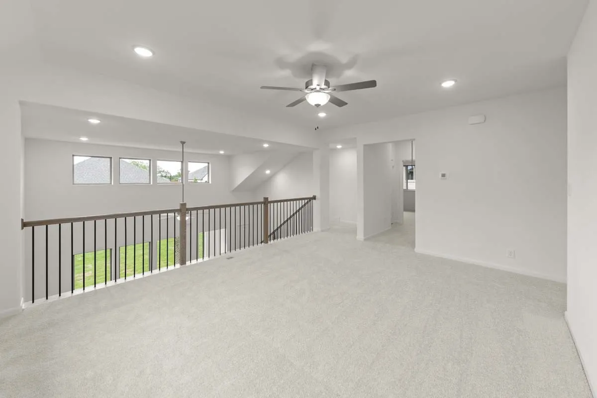 16-1443-canadian-ln-van-alstyne-tx-upstairs-loft