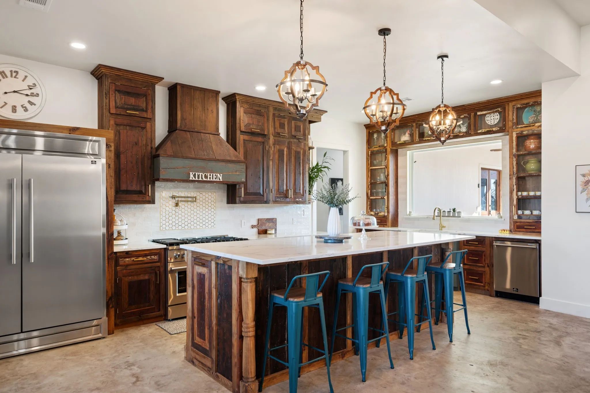 Single Family Residence For Sale in Kaufman County , 14346 Quail Lane, Terrell, Texas 75160, 4 Bedroom, 4 Bathroom, 2 Garage spaces, 3,087 Sqft, built in 2023, Preowned, mls#21135696, Real Estate Agent in Terrell, Homes For Sale in Kaufman county, Homes For Sale in Terrell, Realtor in Terrell Texas, Real Estate Brokerage Independent Realty Texas, Luminita Cordes Realtor