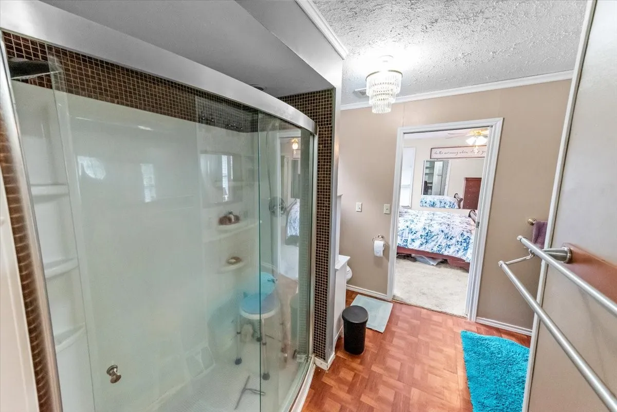 Single Family Residence For Sale in Bosque County , 158 County Road 1733, Clifton, Texas 76634, 3 Bedroom, 2 Bathroom, Garage spaces, 2,330 Sqft, built in 1950, mls#21133491, Real Estate Agent in Clifton, Homes For Sale in Bosque county, Homes For Sale in Clifton, Realtor in Clifton Texas, Real Estate Brokerage Independent Realty Texas, Luminita Cordes Realtor