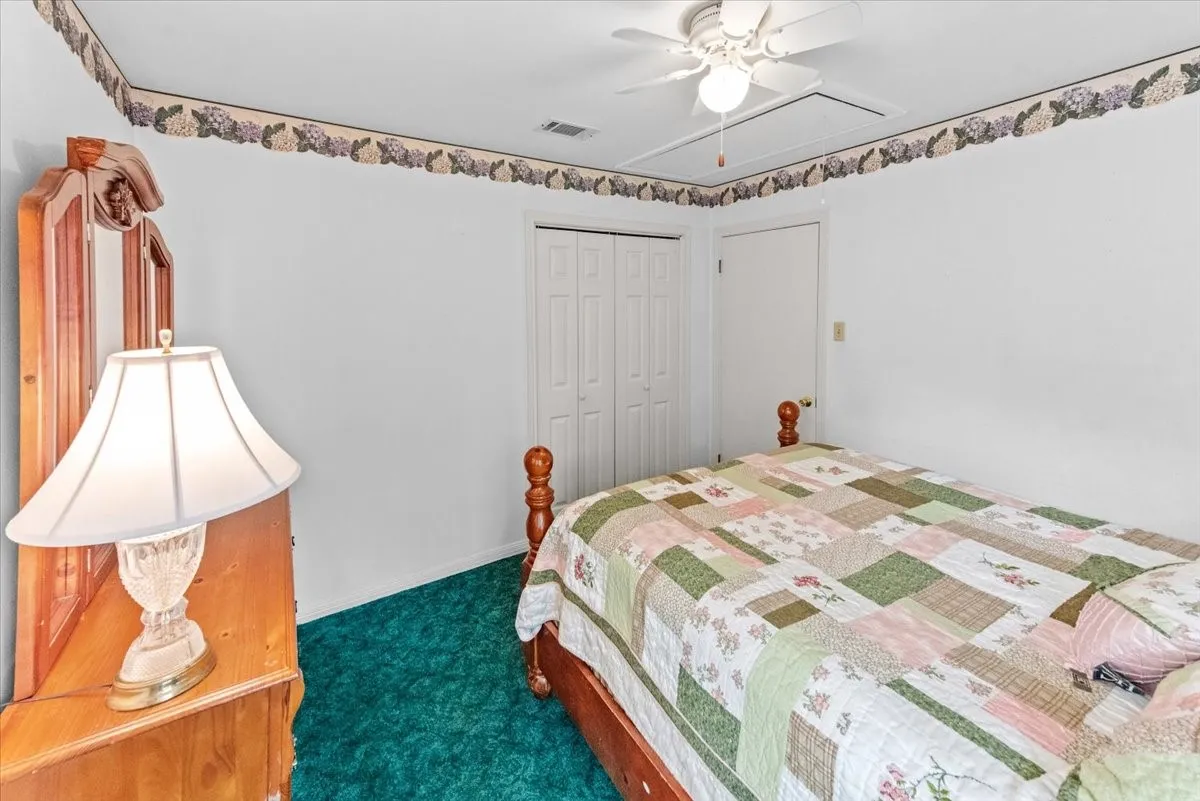 Single Family Residence For Sale in Bosque County , 158 County Road 1733, Clifton, Texas 76634, 3 Bedroom, 2 Bathroom, Garage spaces, 2,330 Sqft, built in 1950, mls#21133491, Real Estate Agent in Clifton, Homes For Sale in Bosque county, Homes For Sale in Clifton, Realtor in Clifton Texas, Real Estate Brokerage Independent Realty Texas, Luminita Cordes Realtor