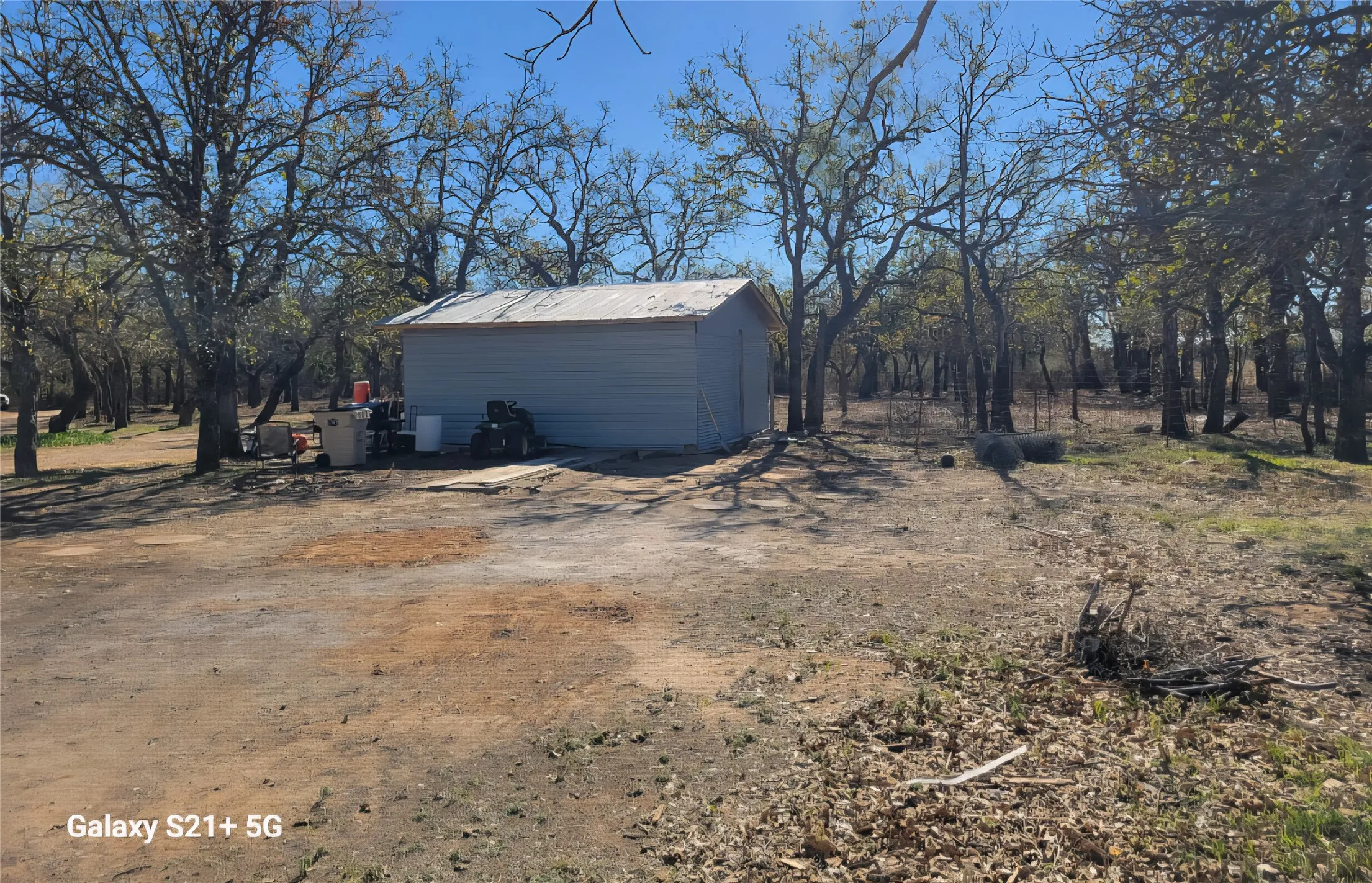 Single Family Residence For Sale in Brown County , 509 County Road 143, Bangs, Texas 76823, 3 Bedroom, 2 Bathroom, Garage spaces, 1,400 Sqft, built in 1900, Unknown, mls#21133458, Real Estate Agent in Bangs, Homes For Sale in Brown county, Homes For Sale in Bangs, Realtor in Bangs Texas, Real Estate Brokerage Independent Realty Texas, Luminita Cordes Realtor