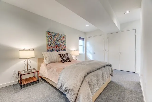 Condominium For Sale in Dallas County , 4122 Travis Street 2, Dallas, Texas 75204, 2 Bedrooms, 3 Bathrooms, Garage spaces, 1,293 Sqft, built in 1997, Preowned, Price $425,000, mls#21134727, Real Estate Agent in Dallas, Homes For Sale in Dallas county, Homes For Sale in Dallas, Realtor in Dallas Texas, Real Estate Brokerage Independent Realty Texas, Luminita Cordes Realtor