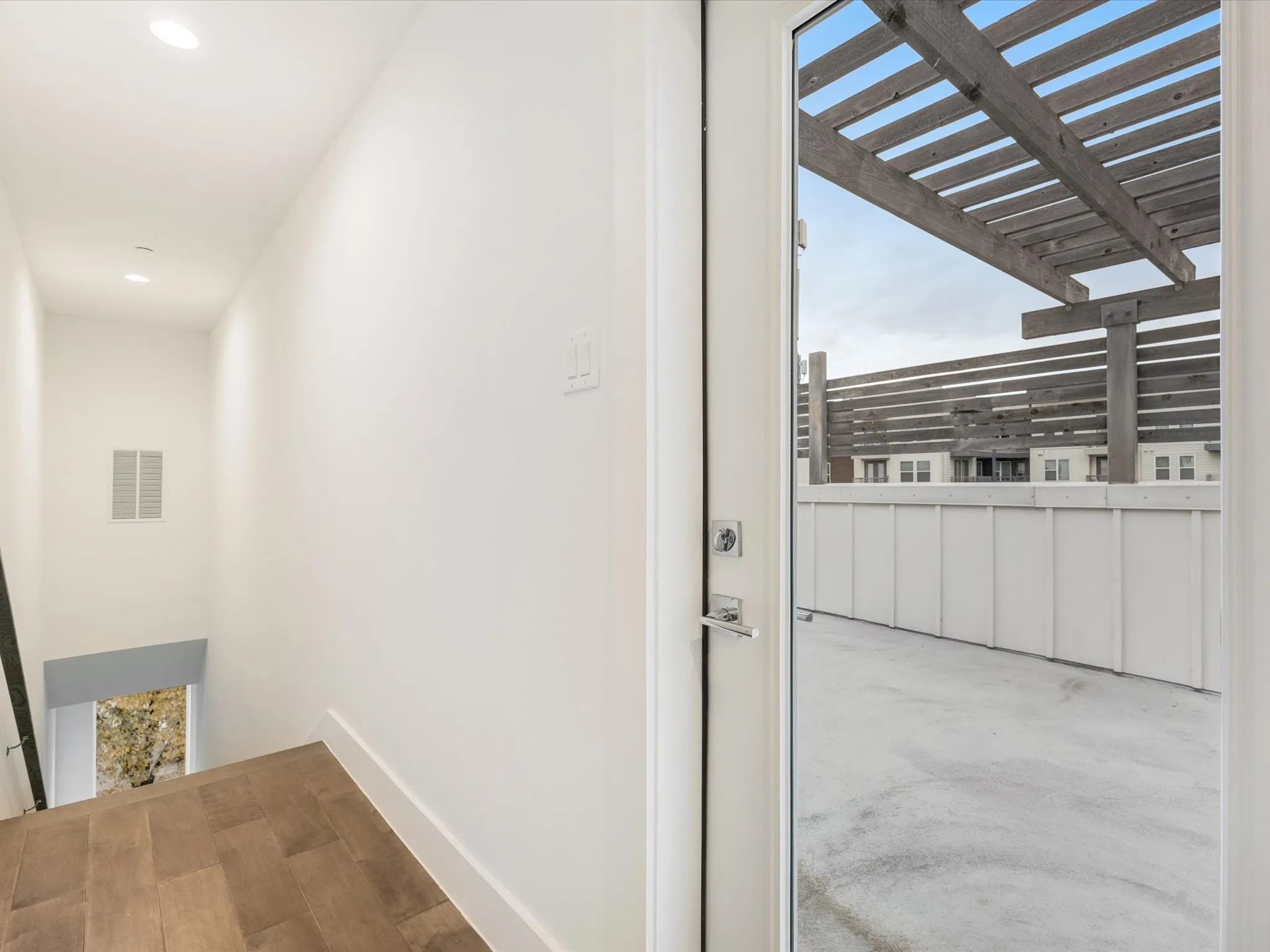 Condominium For Sale in Dallas County , 1771 Mc Coy Street 305, Dallas, Texas 75204, 2 Bedroom, 3 Bathroom, 2 Garage spaces, 2,163 Sqft, built in 2017, mls#21112954, Real Estate Agent in Dallas, Homes For Sale in Dallas county, Homes For Sale in Dallas, Realtor in Dallas Texas, Real Estate Brokerage Independent Realty Texas, Luminita Cordes Realtor