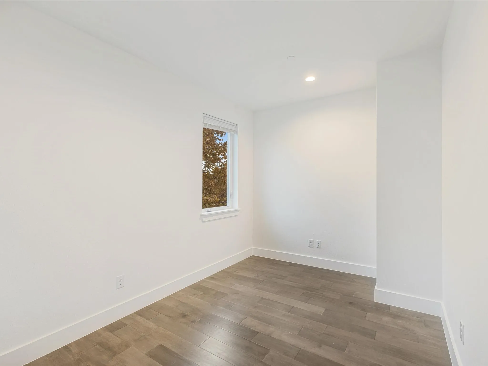 Condominium For Sale in Dallas County , 1771 Mc Coy Street 305, Dallas, Texas 75204, 2 Bedroom, 3 Bathroom, 2 Garage spaces, 2,163 Sqft, built in 2017, mls#21112954, Real Estate Agent in Dallas, Homes For Sale in Dallas county, Homes For Sale in Dallas, Realtor in Dallas Texas, Real Estate Brokerage Independent Realty Texas, Luminita Cordes Realtor