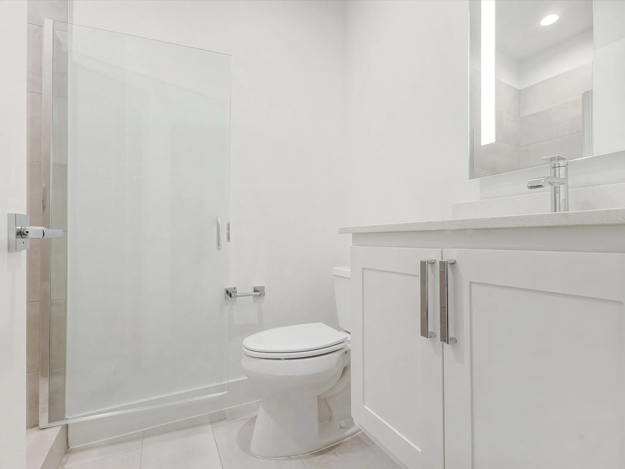 Condominium For Sale in Dallas County , 1771 Mc Coy Street 305, Dallas, Texas 75204, 2 Bedroom, 3 Bathroom, 2 Garage spaces, 2,163 Sqft, built in 2017, mls#21112954, Real Estate Agent in Dallas, Homes For Sale in Dallas county, Homes For Sale in Dallas, Realtor in Dallas Texas, Real Estate Brokerage Independent Realty Texas, Luminita Cordes Realtor