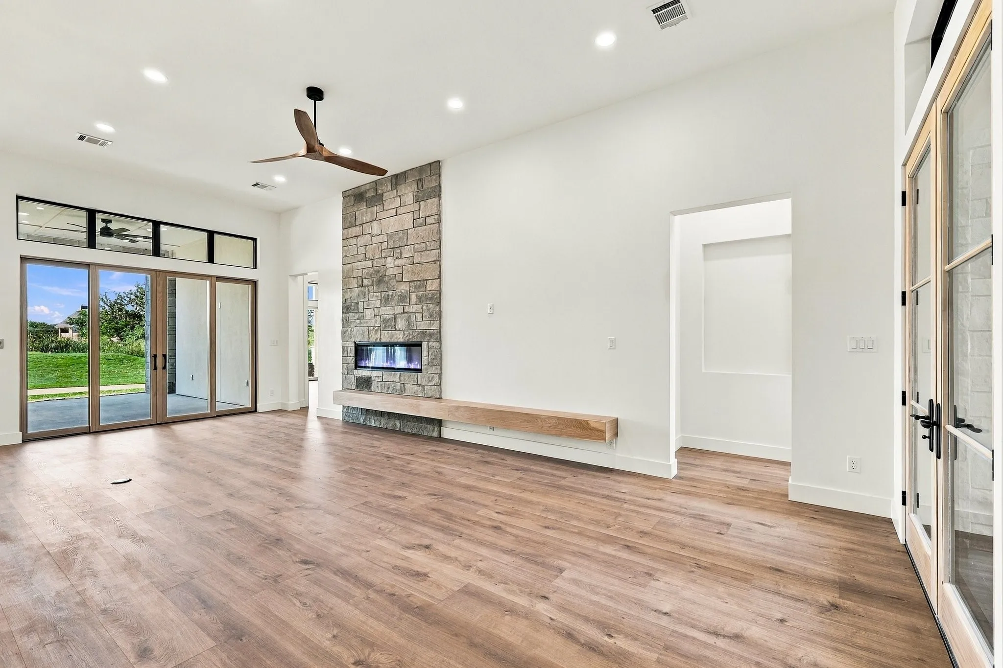 Single Family Residence For Sale in Palo Pinto County , 125 Oyster Bay, Possum Kingdom Lake, Texas 76449, 5 Bedroom, 4 Bathroom, 2 Garage spaces, 2,817 Sqft, built in 2026, New Construction - Incomplete, mls#21132407, Real Estate Agent in Possum Kingdom Lake, Homes For Sale in Palo Pinto county, Homes For Sale in Possum Kingdom Lake, Realtor in Possum Kingdom Lake Texas, Real Estate Brokerage Independent Realty Texas, Luminita Cordes Realtor