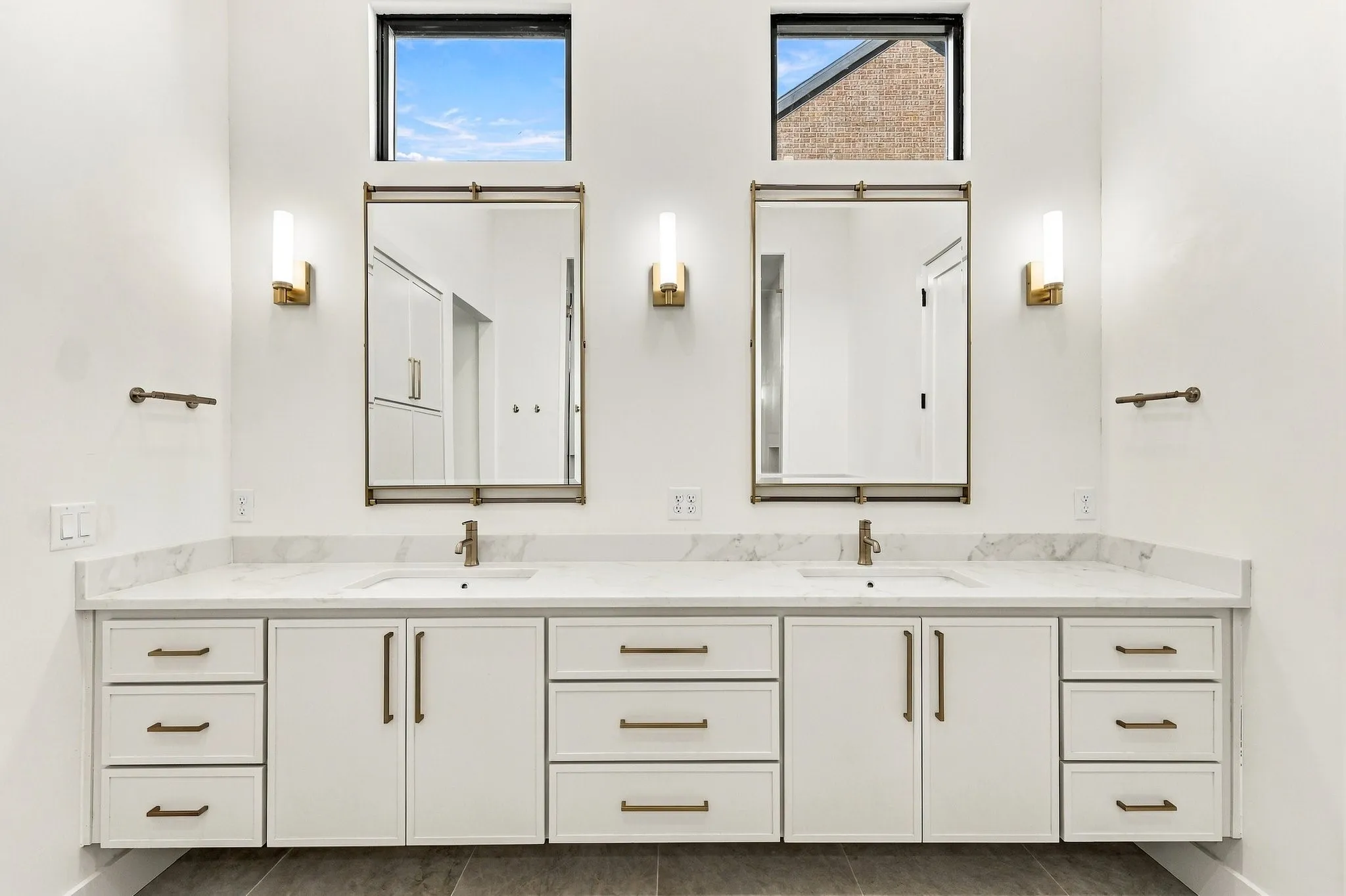Single Family Residence For Sale in Palo Pinto County , 125 Oyster Bay, Possum Kingdom Lake, Texas 76449, 5 Bedroom, 4 Bathroom, 2 Garage spaces, 2,817 Sqft, built in 2026, New Construction - Incomplete, mls#21132407, Real Estate Agent in Possum Kingdom Lake, Homes For Sale in Palo Pinto county, Homes For Sale in Possum Kingdom Lake, Realtor in Possum Kingdom Lake Texas, Real Estate Brokerage Independent Realty Texas, Luminita Cordes Realtor