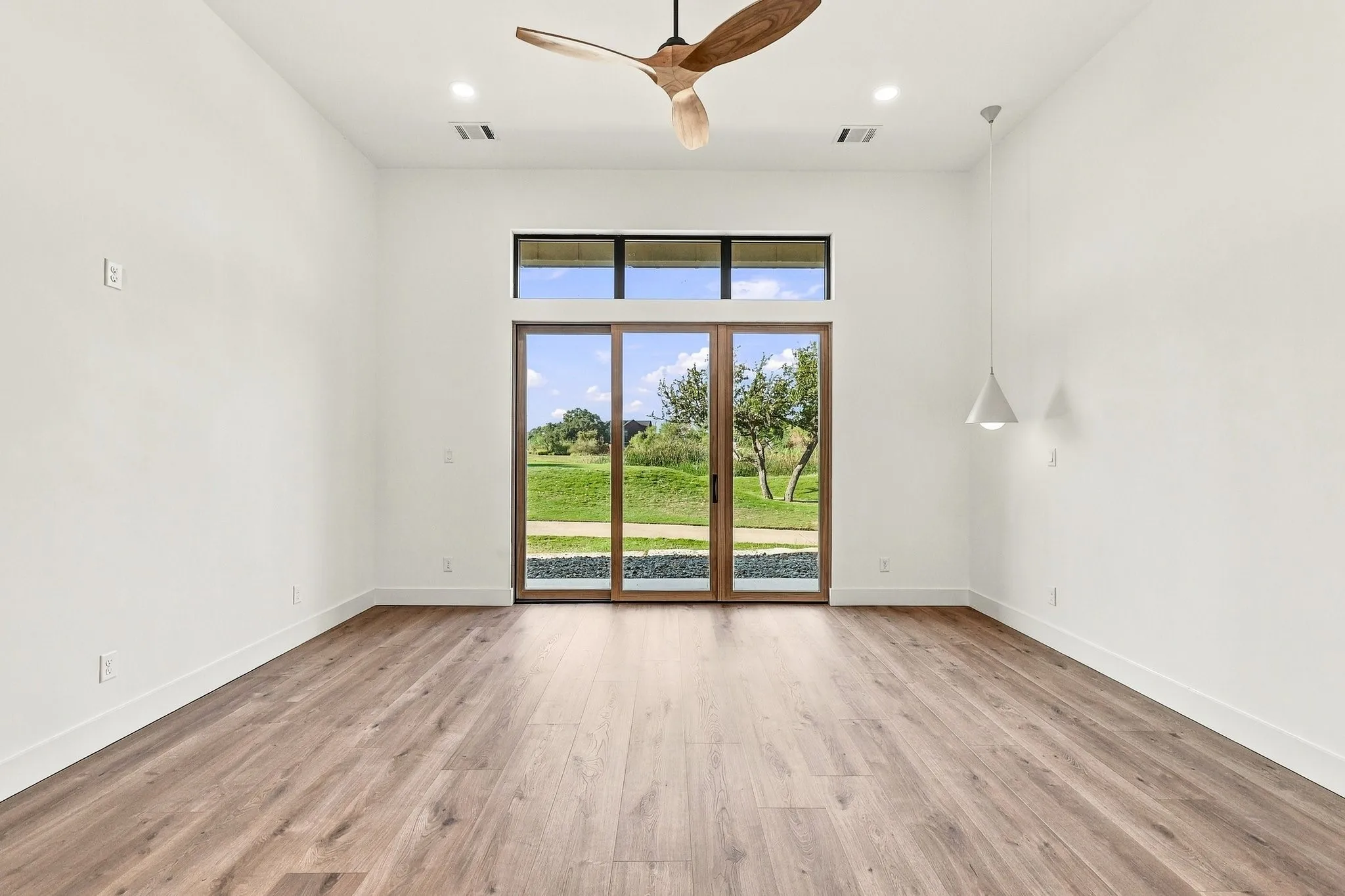 Single Family Residence For Sale in Palo Pinto County , 125 Oyster Bay, Possum Kingdom Lake, Texas 76449, 5 Bedroom, 4 Bathroom, 2 Garage spaces, 2,817 Sqft, built in 2026, New Construction - Incomplete, mls#21132407, Real Estate Agent in Possum Kingdom Lake, Homes For Sale in Palo Pinto county, Homes For Sale in Possum Kingdom Lake, Realtor in Possum Kingdom Lake Texas, Real Estate Brokerage Independent Realty Texas, Luminita Cordes Realtor