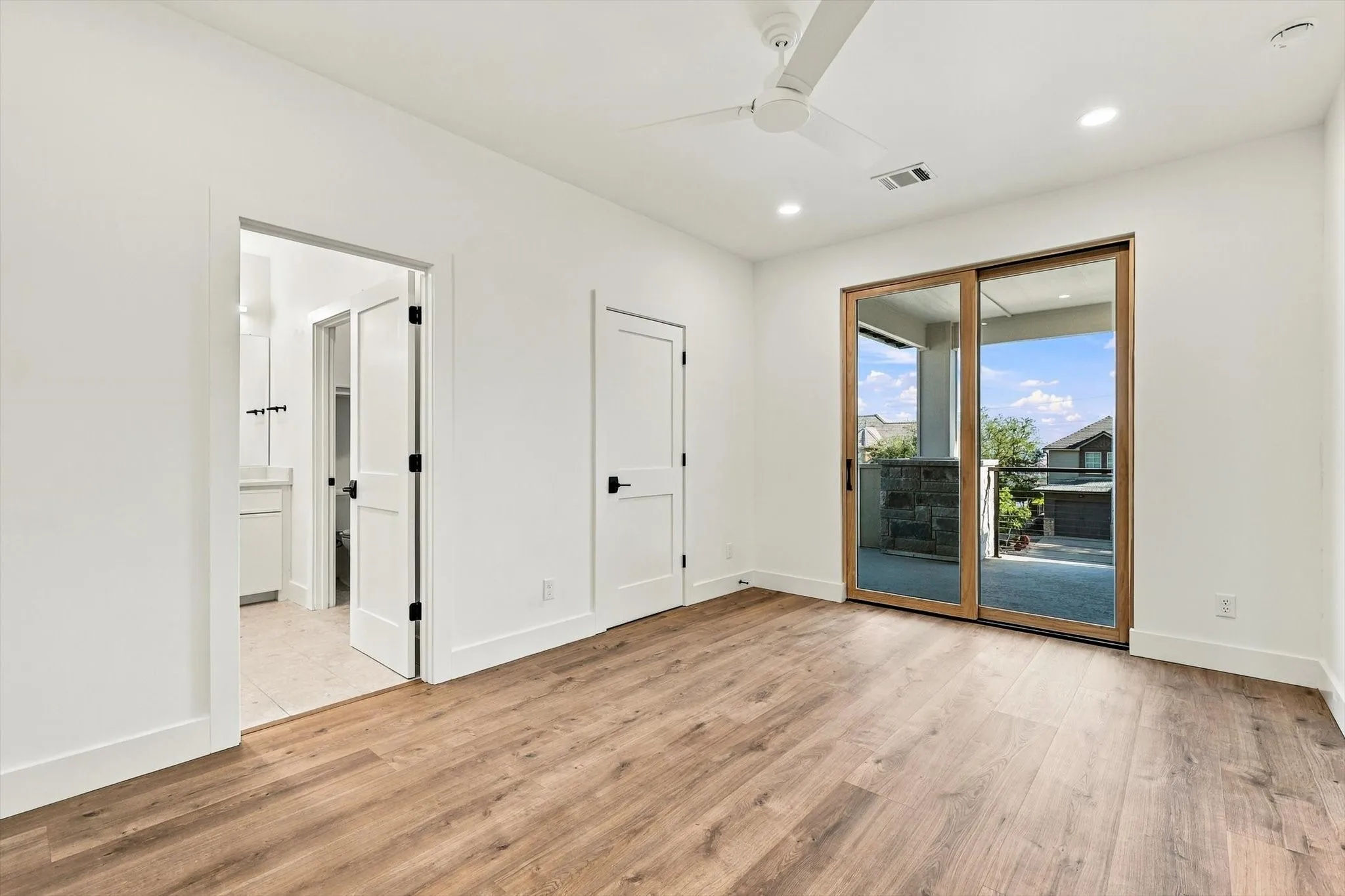 Single Family Residence For Sale in Palo Pinto County , 125 Oyster Bay, Possum Kingdom Lake, Texas 76449, 5 Bedroom, 4 Bathroom, 2 Garage spaces, 2,817 Sqft, built in 2026, New Construction - Incomplete, mls#21132407, Real Estate Agent in Possum Kingdom Lake, Homes For Sale in Palo Pinto county, Homes For Sale in Possum Kingdom Lake, Realtor in Possum Kingdom Lake Texas, Real Estate Brokerage Independent Realty Texas, Luminita Cordes Realtor