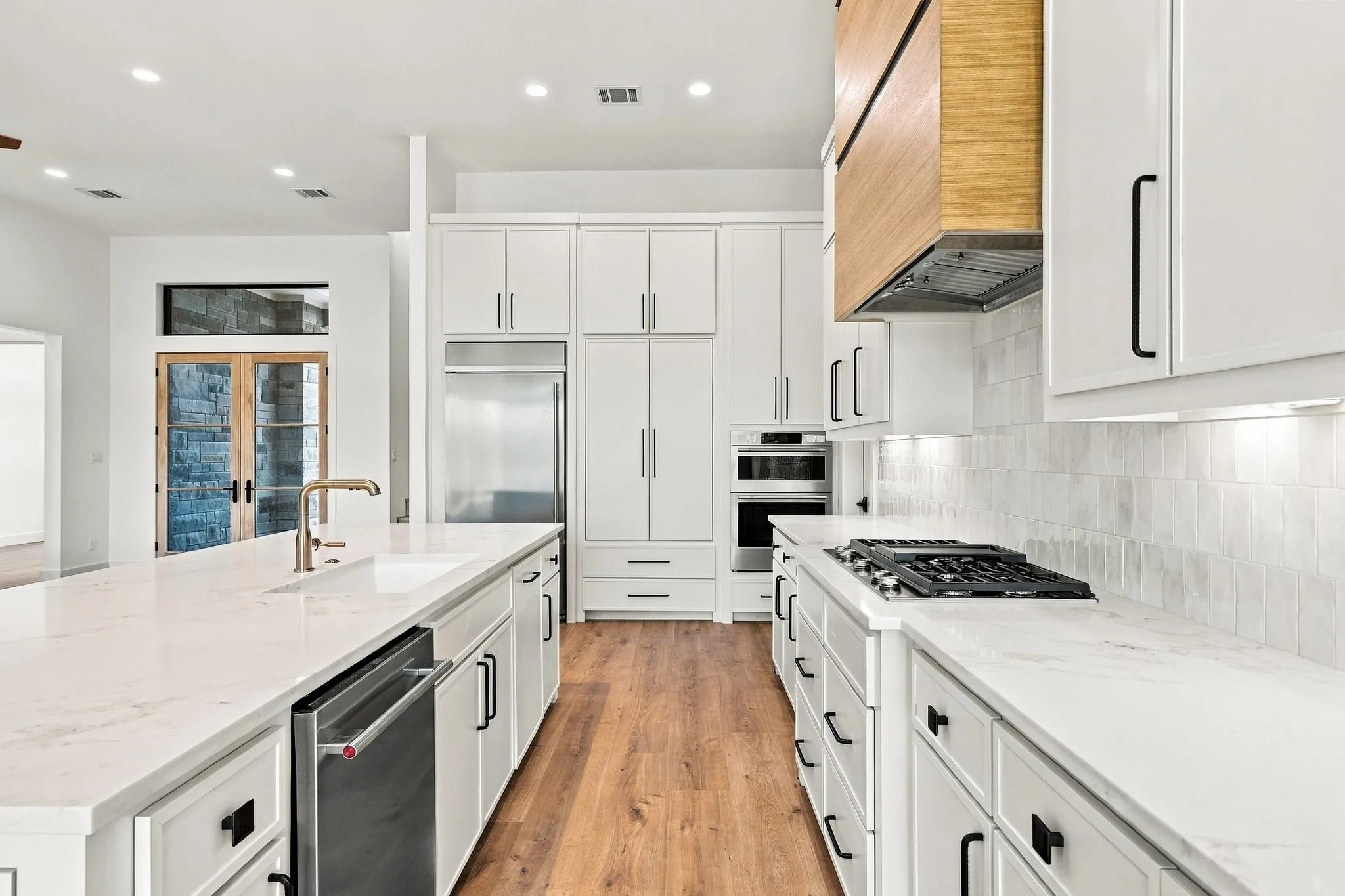 Single Family Residence For Sale in Palo Pinto County , 125 Oyster Bay, Possum Kingdom Lake, Texas 76449, 5 Bedroom, 4 Bathroom, 2 Garage spaces, 2,817 Sqft, built in 2026, New Construction - Incomplete, mls#21132407, Real Estate Agent in Possum Kingdom Lake, Homes For Sale in Palo Pinto county, Homes For Sale in Possum Kingdom Lake, Realtor in Possum Kingdom Lake Texas, Real Estate Brokerage Independent Realty Texas, Luminita Cordes Realtor