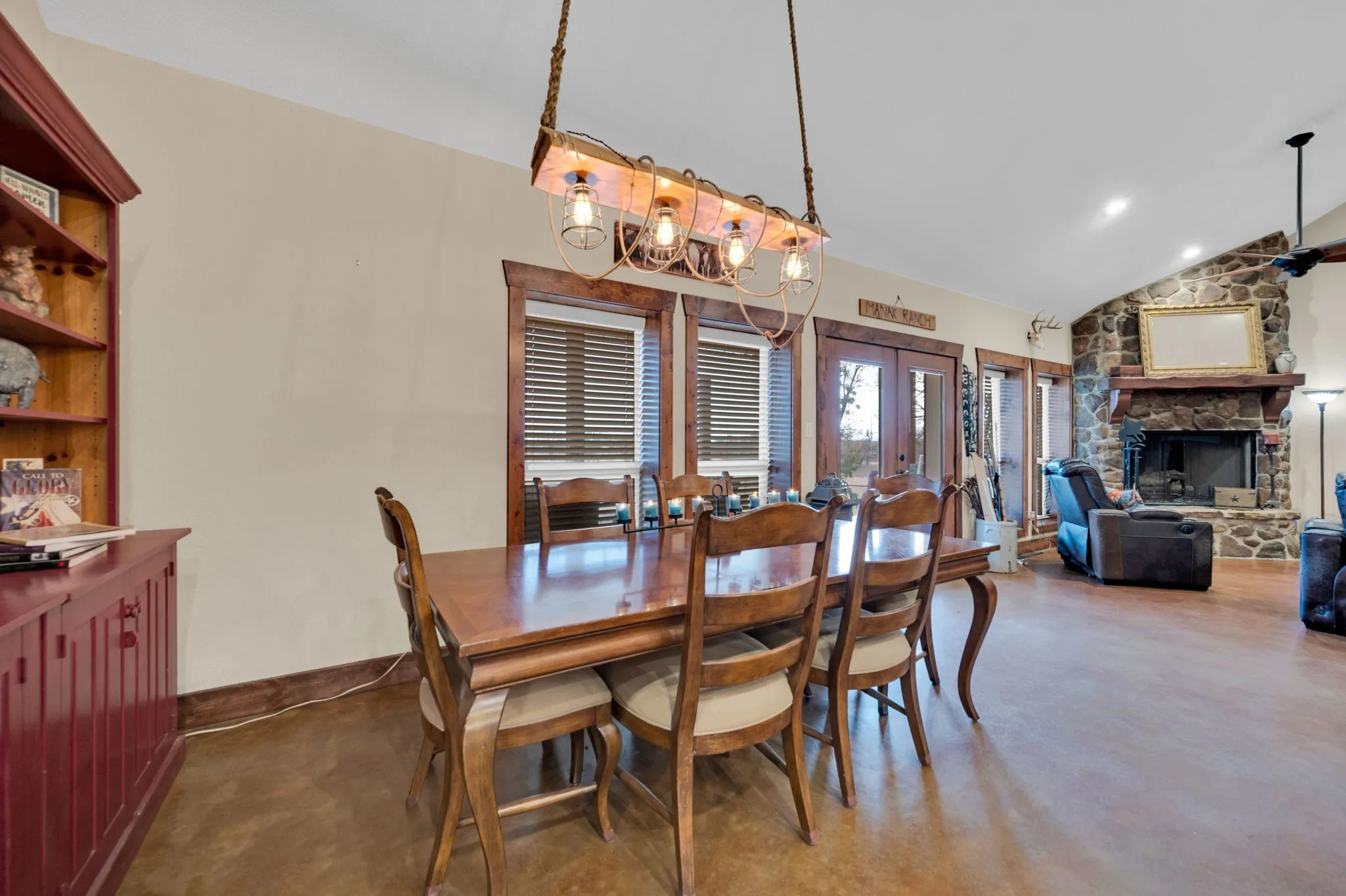 Ample space for your large family dining.