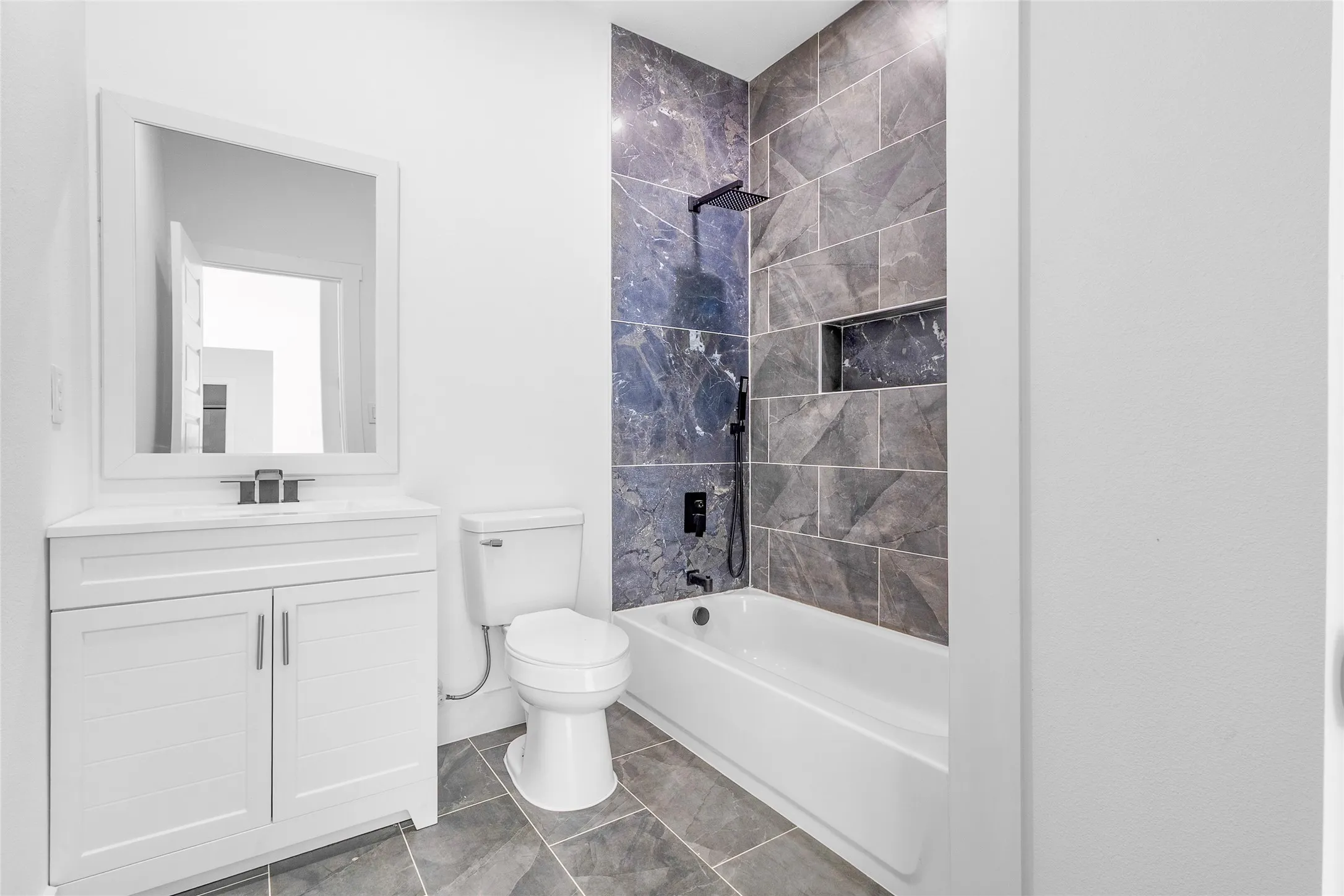 Single Family Residence For Sale in Henderson County , 101 Baker B Ranch Road, Trinidad, Texas 75163, 3 Bedroom, 2 Bathroom, 2 Garage spaces, 1,600 Sqft, built in 2025, New Construction - Complete, mls#21133455, Real Estate Agent in Trinidad, Homes For Sale in Henderson county, Homes For Sale in Trinidad, Realtor in Trinidad Texas, Real Estate Brokerage Independent Realty Texas, Luminita Cordes Realtor