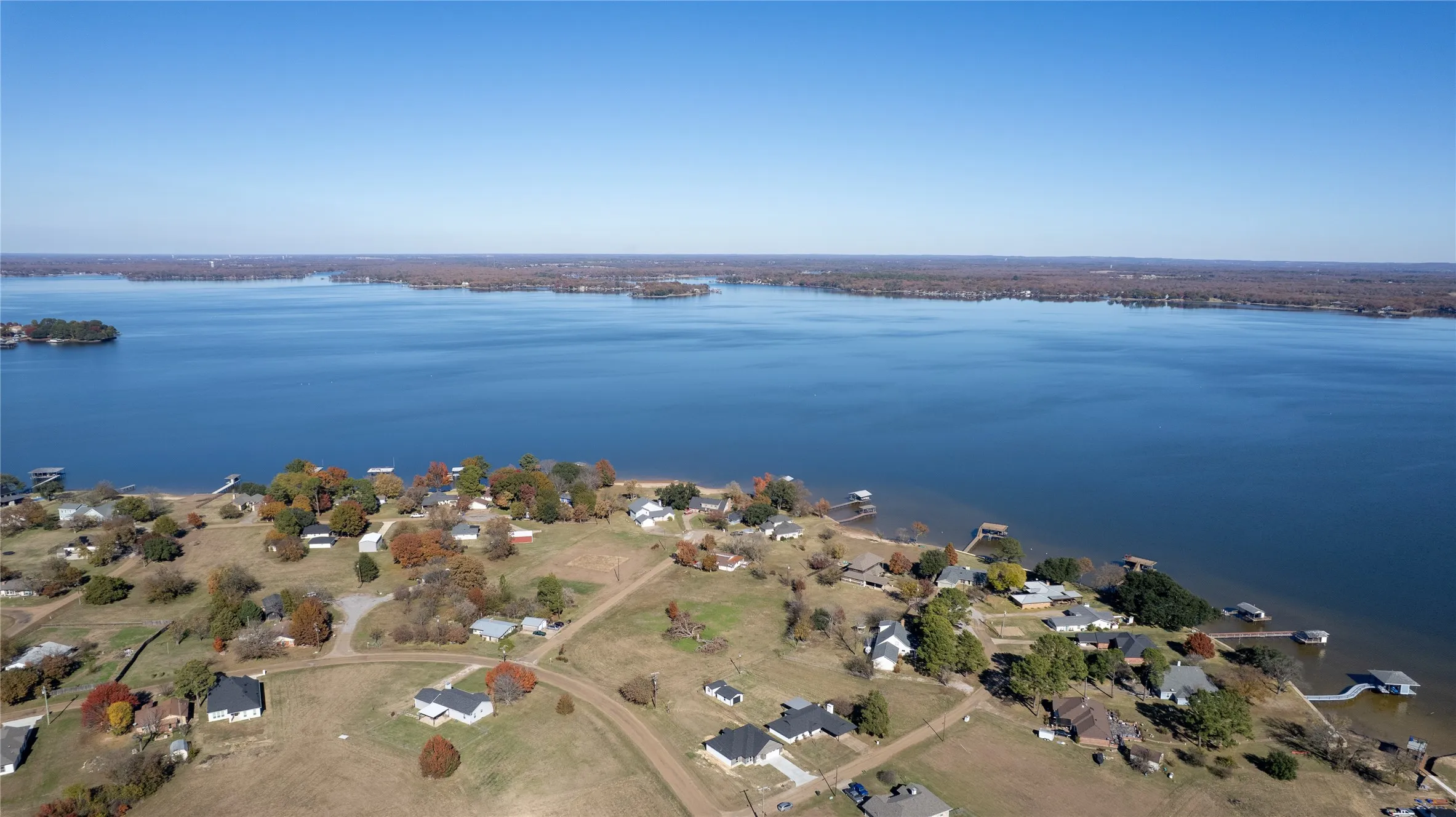 Single Family Residence For Sale in Henderson County , 101 Baker B Ranch Road, Trinidad, Texas 75163, 3 Bedroom, 2 Bathroom, 2 Garage spaces, 1,600 Sqft, built in 2025, New Construction - Complete, mls#21133455, Real Estate Agent in Trinidad, Homes For Sale in Henderson county, Homes For Sale in Trinidad, Realtor in Trinidad Texas, Real Estate Brokerage Independent Realty Texas, Luminita Cordes Realtor