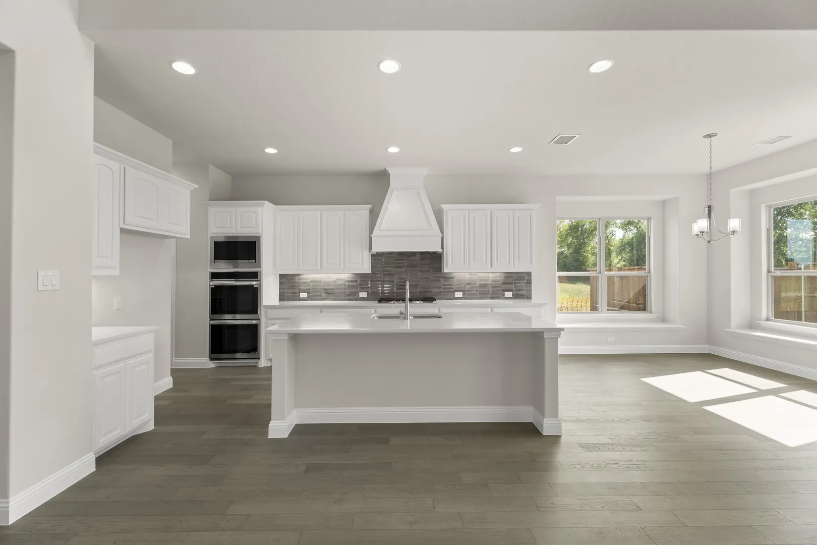 10. 1424 Rio Grande - Kitchen
