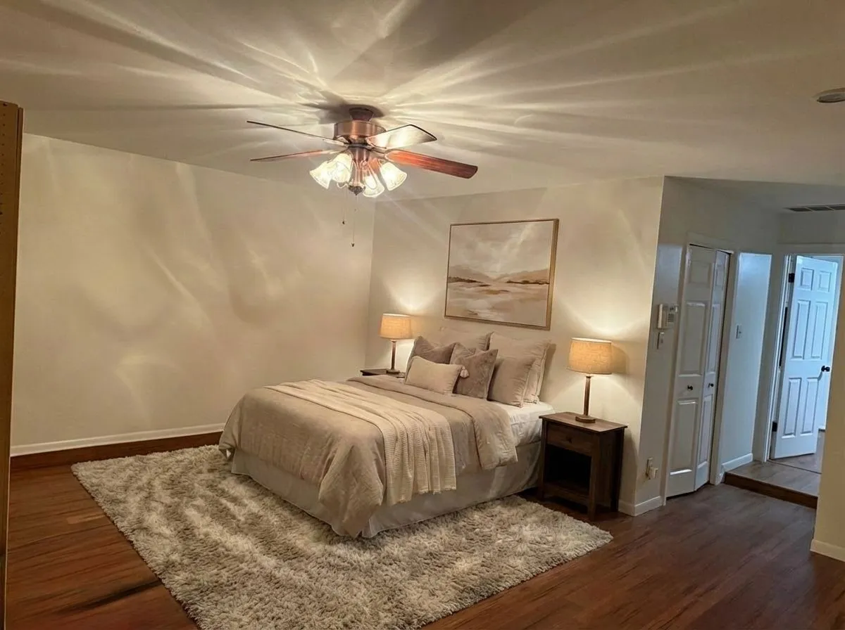 Single Family Residence For Sale in Tarrant County , 204 Juniper Street, Mansfield, Texas 76063, 3 Bedrooms, 2 Bathrooms, Garage spaces, 2,413 Sqft, built in 1963, Price $324,900, mls#21133088, Real Estate Agent in Mansfield, Homes For Sale in Tarrant county, Homes For Sale in Mansfield, Realtor in Mansfield Texas, Real Estate Brokerage Independent Realty Texas, Luminita Cordes Realtor