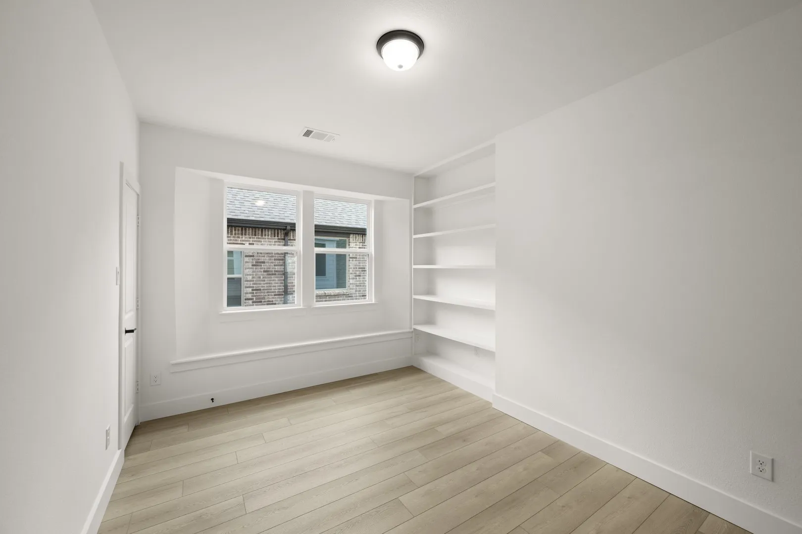 341 Loretta- Study-4039