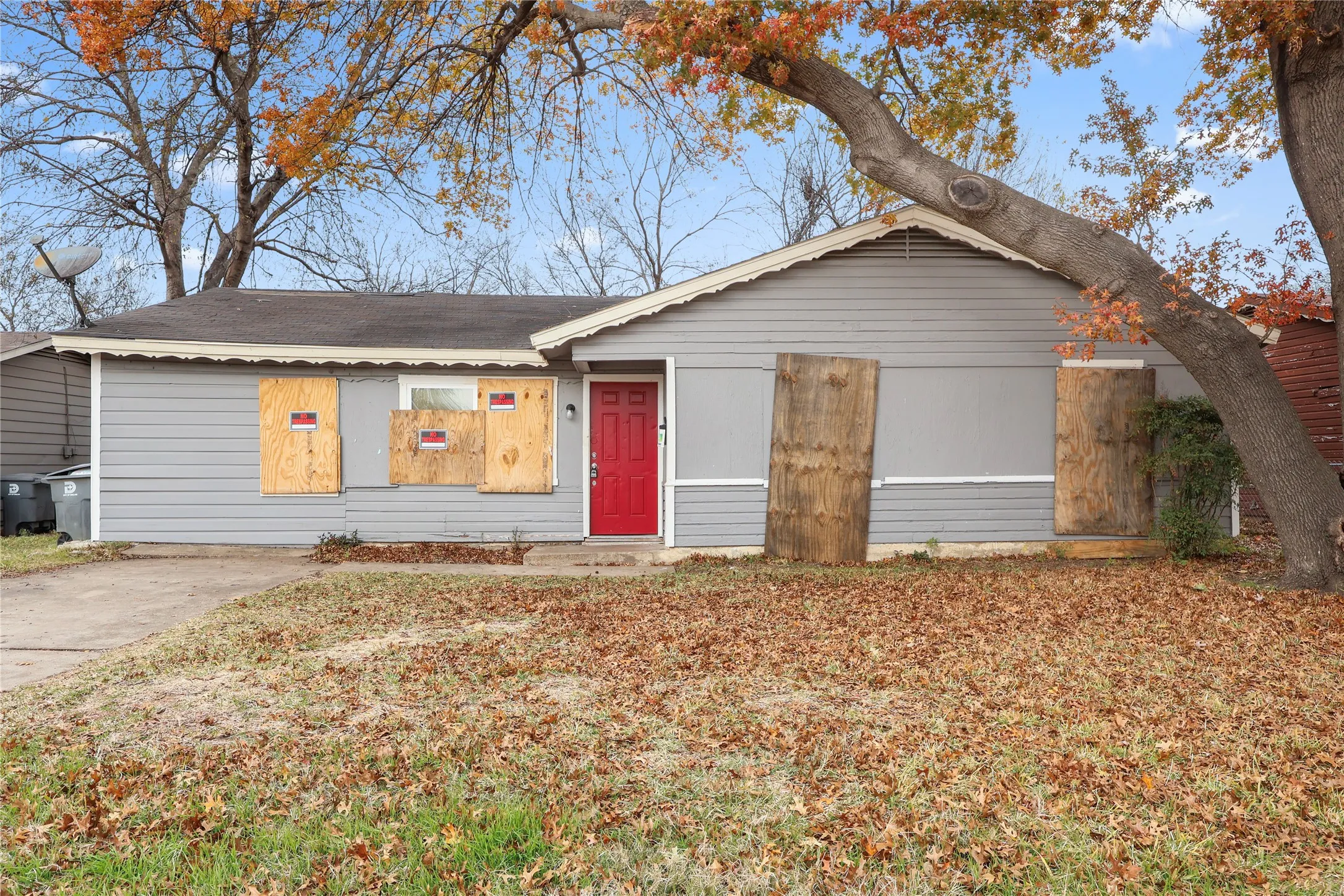 Single Family Residence For Sale in Dallas County , 725 Emberwood Drive, Dallas, Texas 75232, 4 Bedroom, 1 Bathroom, Garage spaces, 1,284 Sqft, built in 1956, mls#21129173, Real Estate Agent in Dallas, Homes For Sale in Dallas county, Homes For Sale in Dallas, Realtor in Dallas Texas, Real Estate Brokerage Independent Realty Texas, Luminita Cordes Realtor