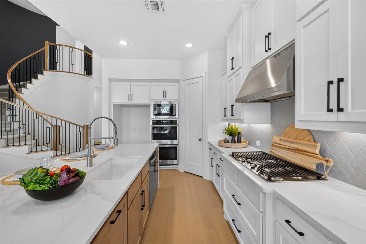 Single Family Residence For Sale in Rockwall County , 818 Montrose Drive, Rockwall, Texas 75087, 5 Bedroom, 7 Bathroom, 4 Garage spaces, 3,836 Sqft, built in 2026, New Construction - Incomplete, mls#21135496, Real Estate Agent in Rockwall, Homes For Sale in Rockwall county, Homes For Sale in Rockwall, Realtor in Rockwall Texas, Real Estate Brokerage Independent Realty Texas, Luminita Cordes Realtor