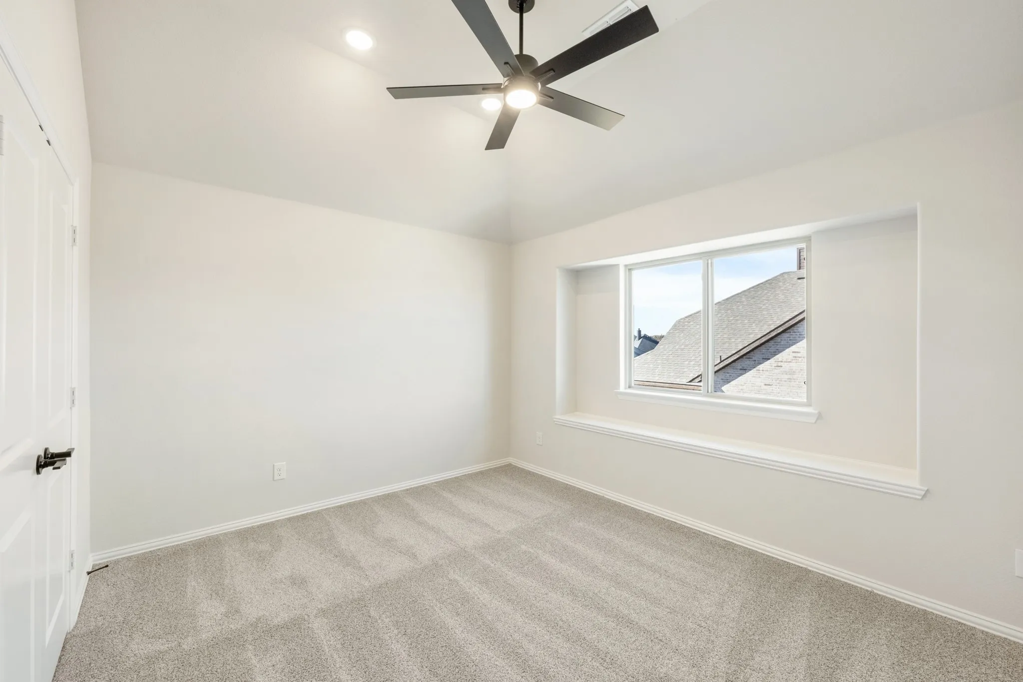 Single Family Residence For Sale in Ellis County , 115 Tetrad Circle, Waxahachie, Texas 75165, 4 Bedroom, 4 Bathroom, 3 Garage spaces, 3,435 Sqft, built in 2025, New Construction - Complete, mls#21125642, Real Estate Agent in Waxahachie, Homes For Sale in Ellis county, Homes For Sale in Waxahachie, Realtor in Waxahachie Texas, Real Estate Brokerage Independent Realty Texas, Luminita Cordes Realtor