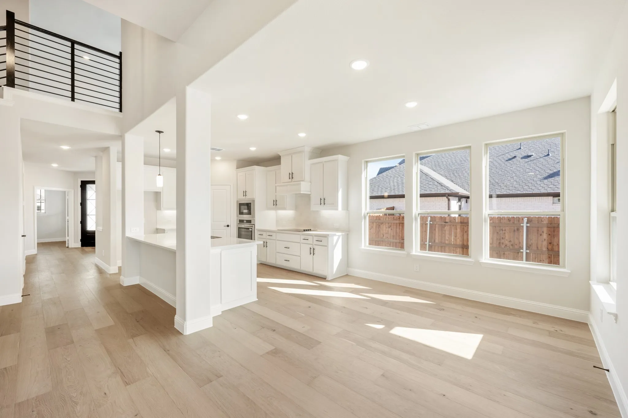 Single Family Residence For Sale in Ellis County , 115 Tetrad Circle, Waxahachie, Texas 75165, 4 Bedroom, 4 Bathroom, 3 Garage spaces, 3,435 Sqft, built in 2025, New Construction - Complete, mls#21125642, Real Estate Agent in Waxahachie, Homes For Sale in Ellis county, Homes For Sale in Waxahachie, Realtor in Waxahachie Texas, Real Estate Brokerage Independent Realty Texas, Luminita Cordes Realtor