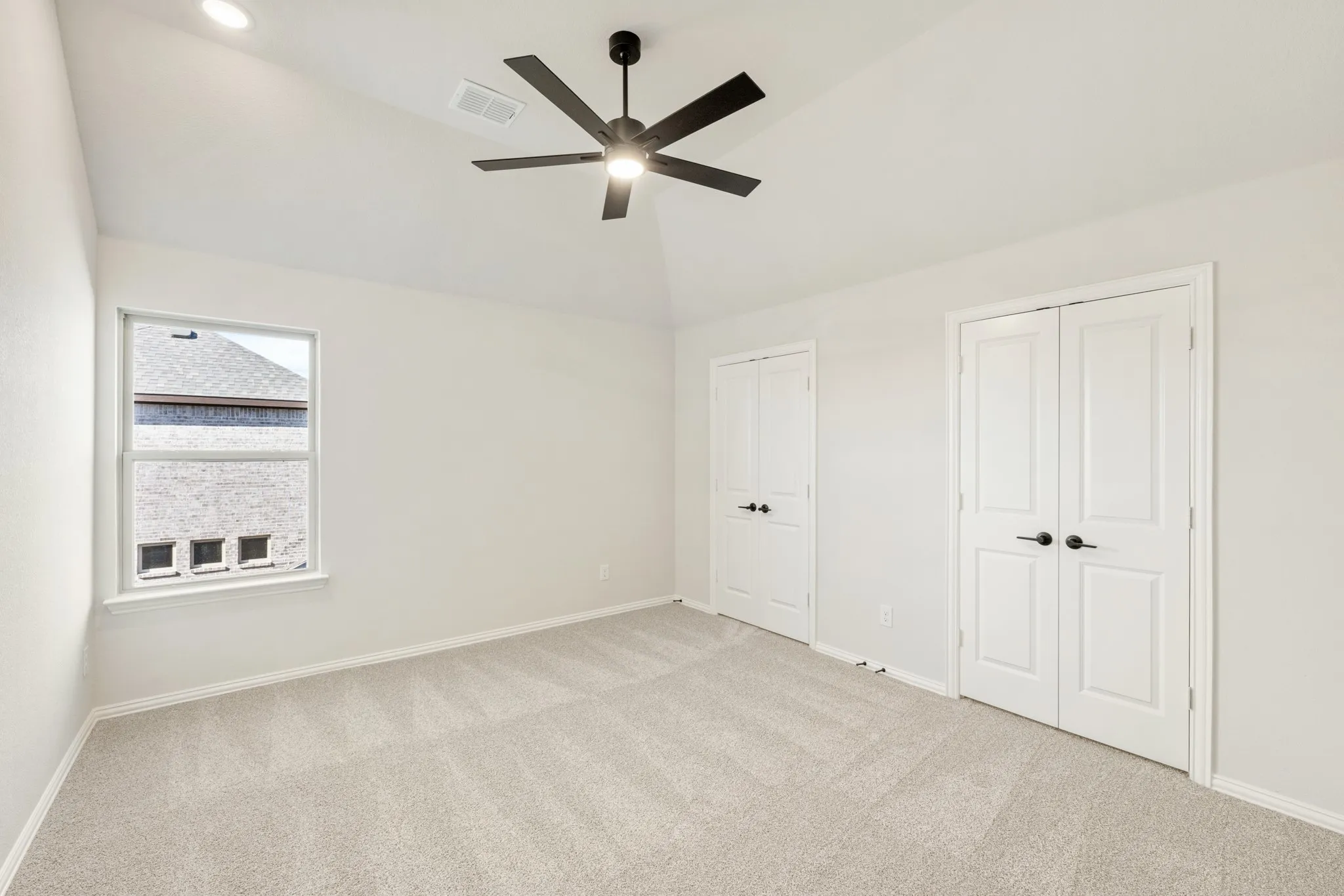 Single Family Residence For Sale in Ellis County , 115 Tetrad Circle, Waxahachie, Texas 75165, 4 Bedroom, 4 Bathroom, 3 Garage spaces, 3,435 Sqft, built in 2025, New Construction - Complete, mls#21125642, Real Estate Agent in Waxahachie, Homes For Sale in Ellis county, Homes For Sale in Waxahachie, Realtor in Waxahachie Texas, Real Estate Brokerage Independent Realty Texas, Luminita Cordes Realtor