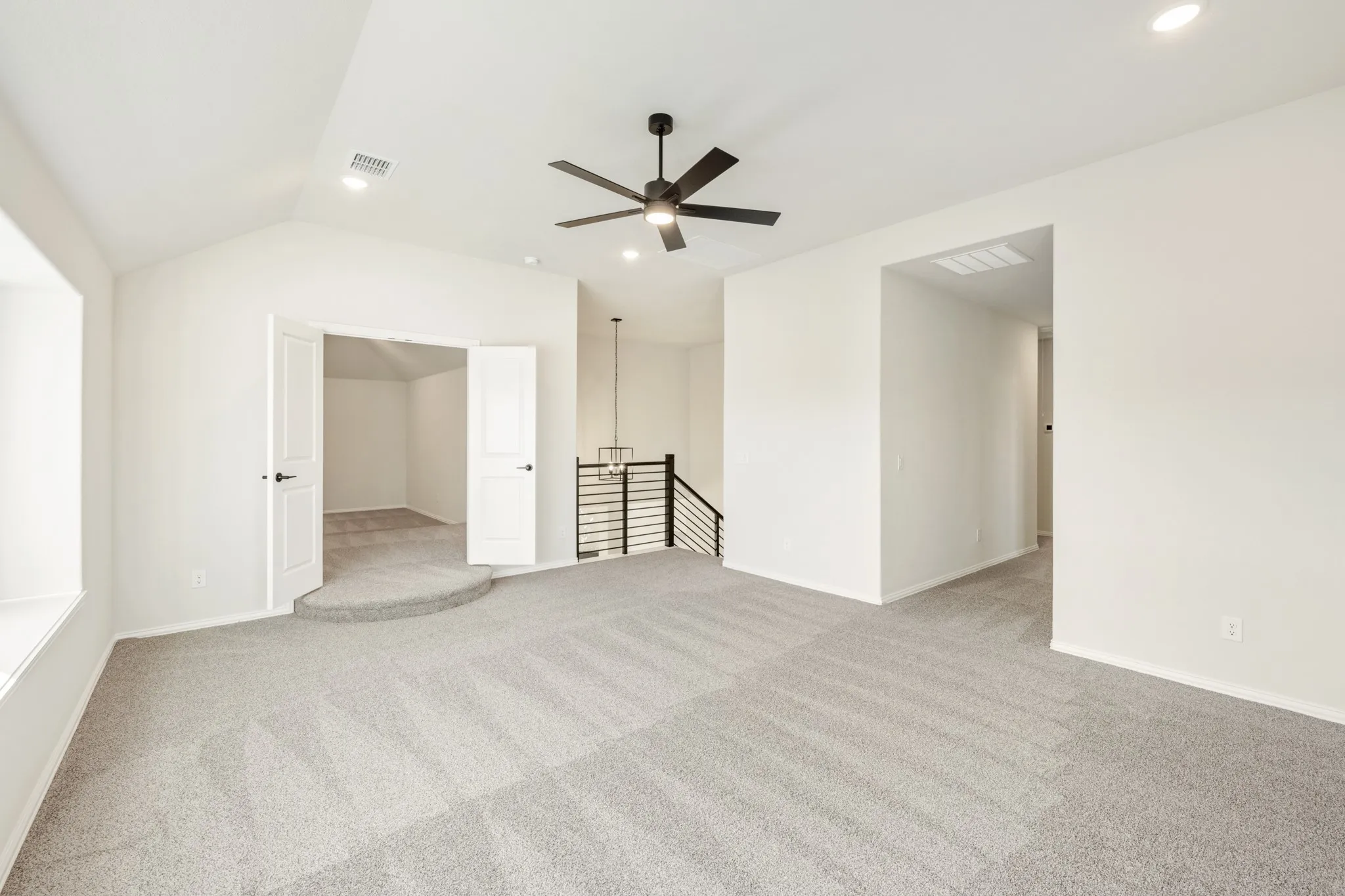 Single Family Residence For Sale in Ellis County , 115 Tetrad Circle, Waxahachie, Texas 75165, 4 Bedroom, 4 Bathroom, 3 Garage spaces, 3,435 Sqft, built in 2025, New Construction - Complete, mls#21125642, Real Estate Agent in Waxahachie, Homes For Sale in Ellis county, Homes For Sale in Waxahachie, Realtor in Waxahachie Texas, Real Estate Brokerage Independent Realty Texas, Luminita Cordes Realtor