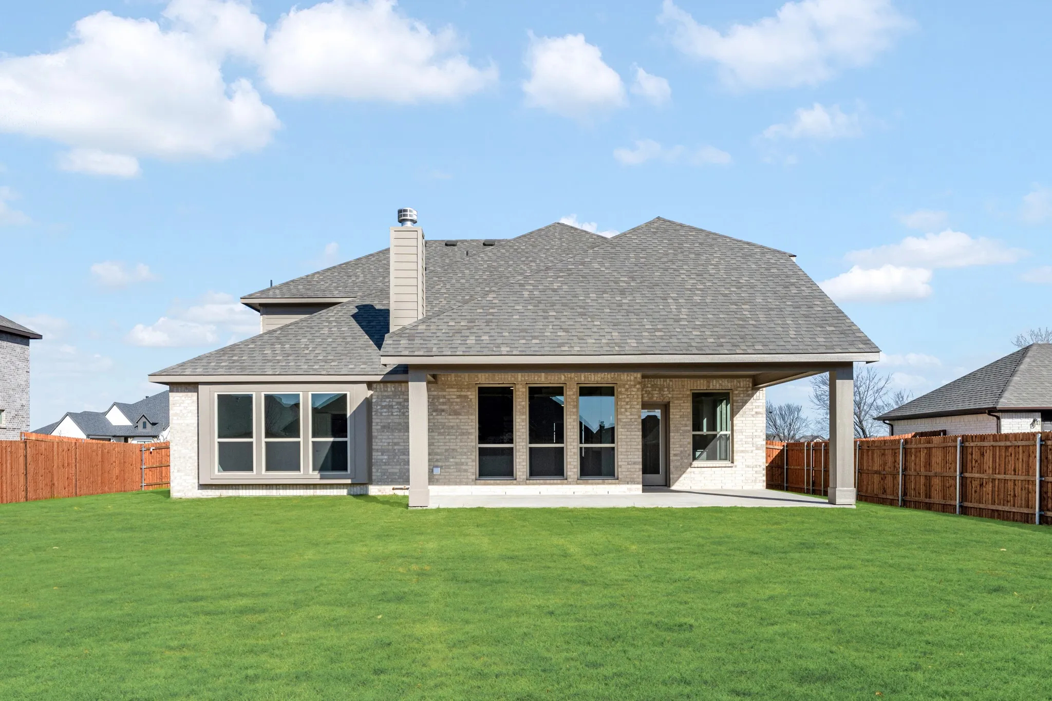 Single Family Residence For Sale in Ellis County , 115 Tetrad Circle, Waxahachie, Texas 75165, 4 Bedroom, 4 Bathroom, 3 Garage spaces, 3,435 Sqft, built in 2025, New Construction - Complete, mls#21125642, Real Estate Agent in Waxahachie, Homes For Sale in Ellis county, Homes For Sale in Waxahachie, Realtor in Waxahachie Texas, Real Estate Brokerage Independent Realty Texas, Luminita Cordes Realtor