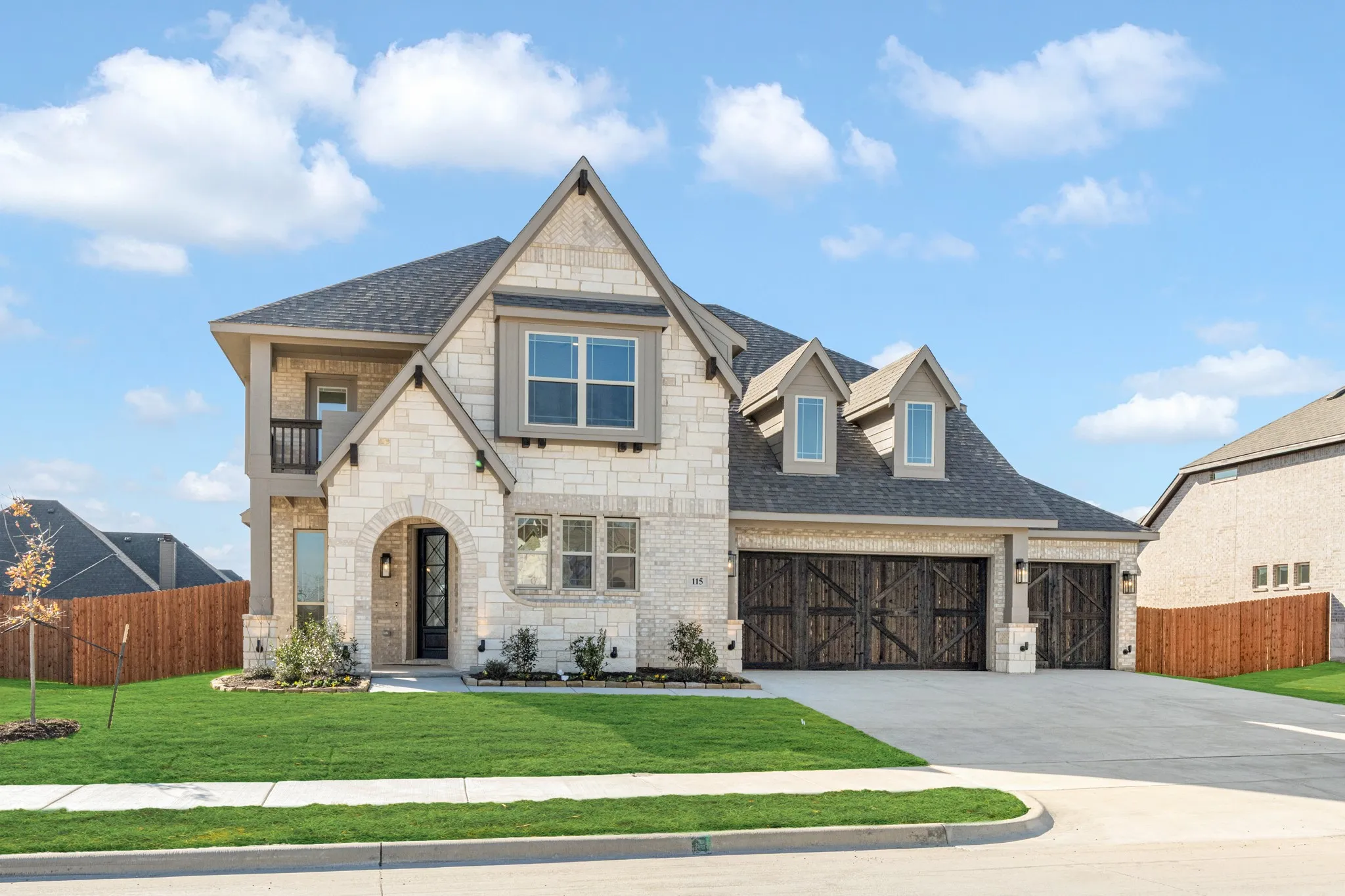 Single Family Residence For Sale in Ellis County , 115 Tetrad Circle, Waxahachie, Texas 75165, 4 Bedroom, 4 Bathroom, 3 Garage spaces, 3,435 Sqft, built in 2025, New Construction - Complete, mls#21125642, Real Estate Agent in Waxahachie, Homes For Sale in Ellis county, Homes For Sale in Waxahachie, Realtor in Waxahachie Texas, Real Estate Brokerage Independent Realty Texas, Luminita Cordes Realtor