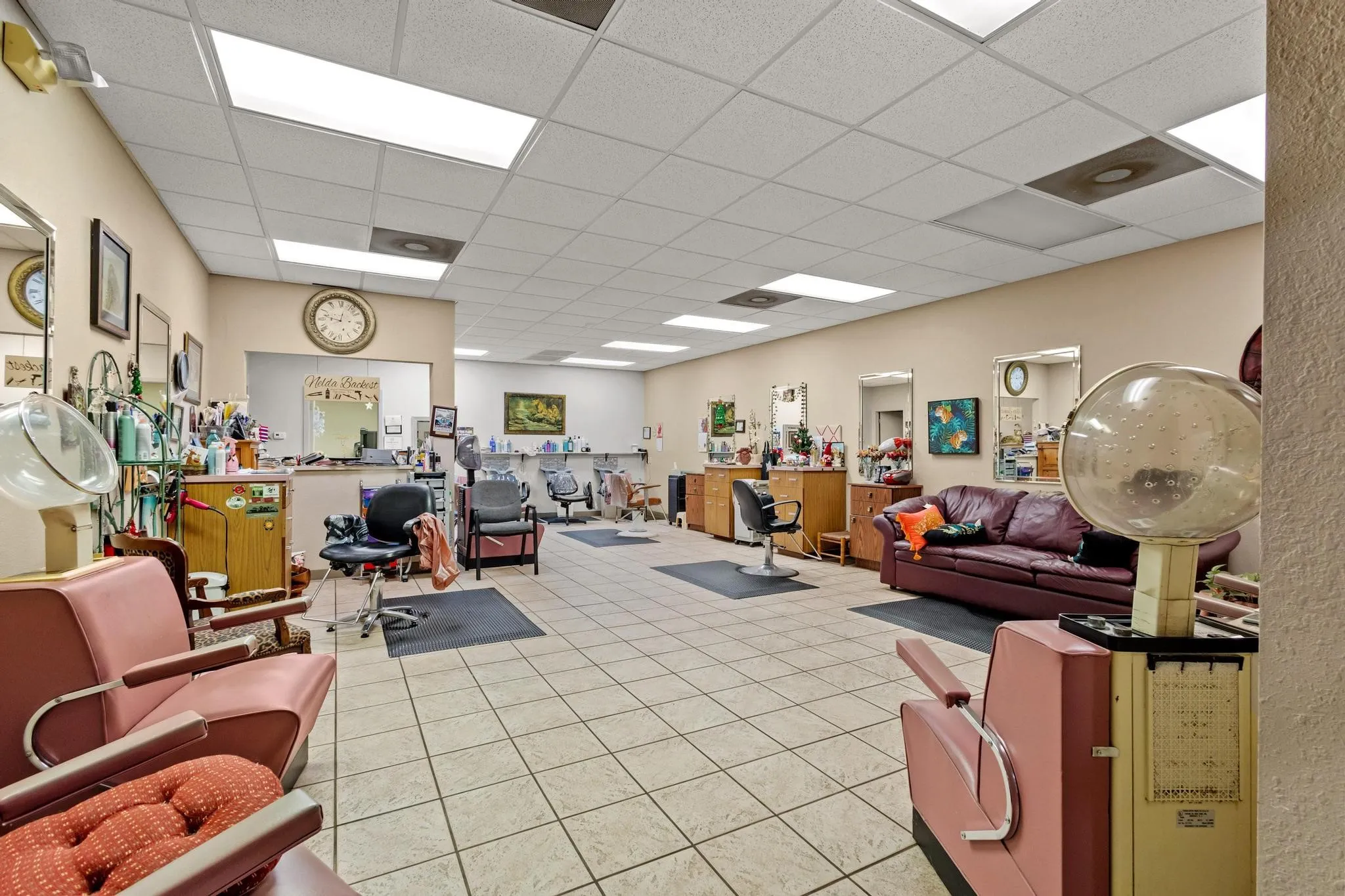 Retail For Sale in Grayson County , 431 W Main Street, Denison, Texas 75020, 0, 0, Garage spaces, 0 Sqft, built in 1959, Preowned, mls#21135204, Real Estate Agent in Denison, Homes For Sale in Grayson county, Homes For Sale in Denison, Realtor in Denison Texas, Real Estate Brokerage Independent Realty Texas, Luminita Cordes Realtor