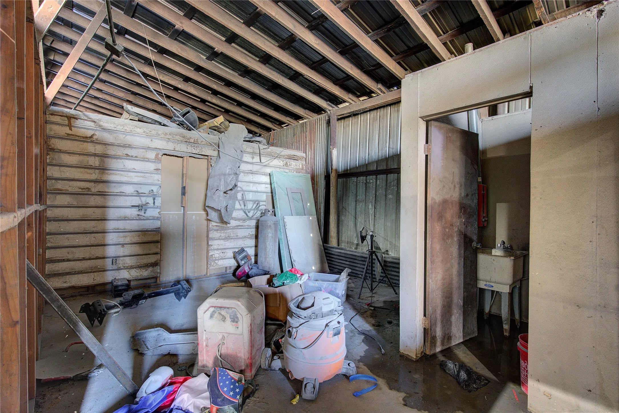 Industrial For Sale in Hopkins County , 3974 Texas 11 E, Sulphur Springs, Texas 75482, 0, 0, Garage spaces, 1,417 Sqft, built in 1949, Preowned, mls#21130981, Real Estate Agent in Sulphur Springs, Homes For Sale in Hopkins county, Homes For Sale in Sulphur Springs, Realtor in Sulphur Springs Texas, Real Estate Brokerage Independent Realty Texas, Luminita Cordes Realtor