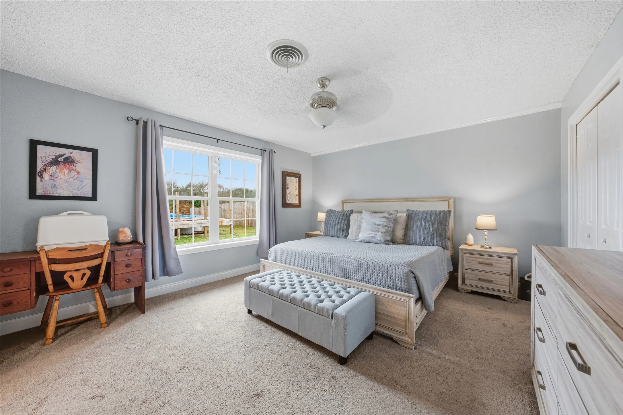 Single Family Residence For Sale in Henderson County , 12637 State Highway 19 N, Athens, Texas 75752, 3 Bedrooms, 2 Bathrooms, 2 Garage spaces, 1,674 Sqft, built in 1985, Preowned, Price $473,000, mls#21136586, Real Estate Agent in Athens, Homes For Sale in Henderson county, Homes For Sale in Athens, Realtor in Athens Texas, Real Estate Brokerage Independent Realty Texas, Luminita Cordes Realtor