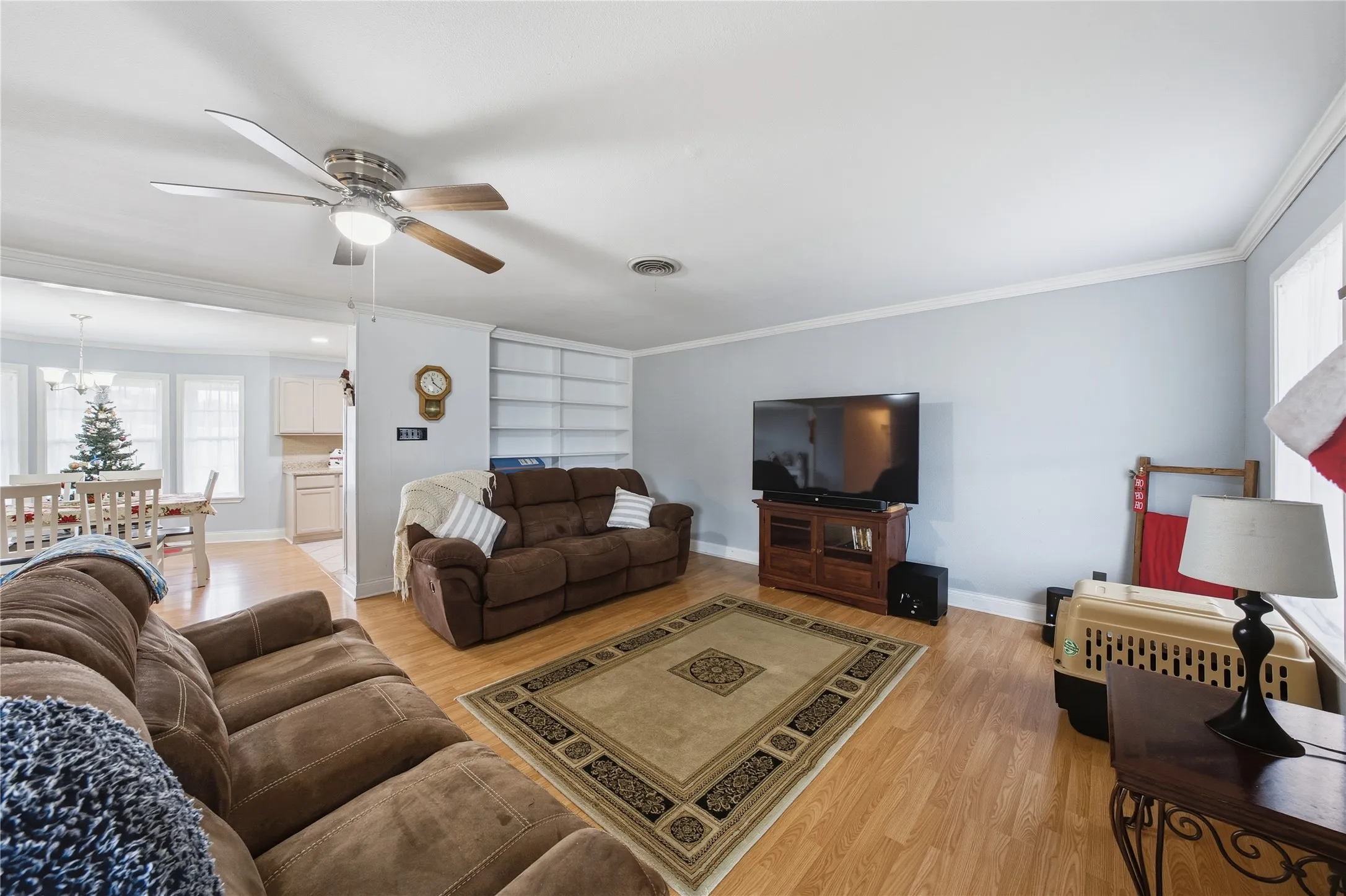 Single Family Residence For Sale in Henderson County , 12637 State Highway 19 N, Athens, Texas 75752, 3 Bedrooms, 2 Bathrooms, 2 Garage spaces, 1,674 Sqft, built in 1985, Preowned, Price $473,000, mls#21136586, Real Estate Agent in Athens, Homes For Sale in Henderson county, Homes For Sale in Athens, Realtor in Athens Texas, Real Estate Brokerage Independent Realty Texas, Luminita Cordes Realtor