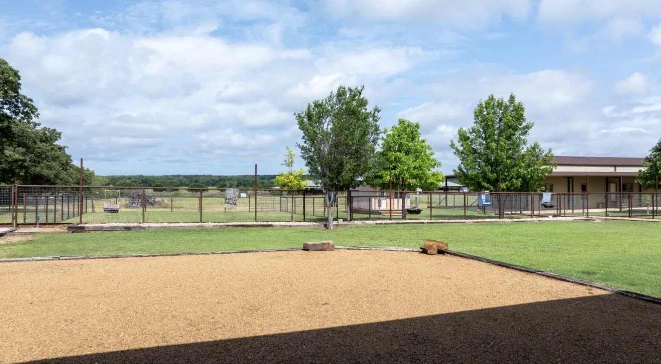 Single Family Residence For Sale in Wise County , 904 County Road 3341, Paradise, Texas 76073, 3 Bedroom, 3 Bathroom, 2 Garage spaces, 2,654 Sqft, built in 2007, Preowned, mls#21128054, Real Estate Agent in Paradise, Homes For Sale in Wise county, Homes For Sale in Paradise, Realtor in Paradise Texas, Real Estate Brokerage Independent Realty Texas, Luminita Cordes Realtor