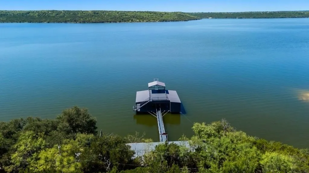 Single Family Residence For Sale in Stephens County , 8301 County Road 300, Graham, Texas 76450, 4 Bedrooms, 2 Bathrooms, Garage spaces, 1 Sqft, built in 2024, New Construction - Complete, Price $1,400,000, mls#21127488, Real Estate Agent in Graham, Homes For Sale in Stephens county, Homes For Sale in Graham, Realtor in Graham Texas, Real Estate Brokerage Independent Realty Texas, Luminita Cordes Realtor