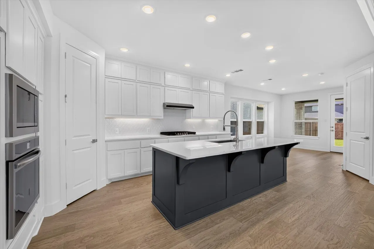 Single Family Residence For Sale in Collin County , 1625 Asbury Lane, Celina, Texas 75009, 4 Bedroom, 3 Bathroom, 2 Garage spaces, 2,454 Sqft, built in 2026, mls#21136574, Real Estate Agent in Celina, Homes For Sale in Collin county, Homes For Sale in Celina, Realtor in Celina Texas, Real Estate Brokerage Independent Realty Texas, Luminita Cordes Realtor