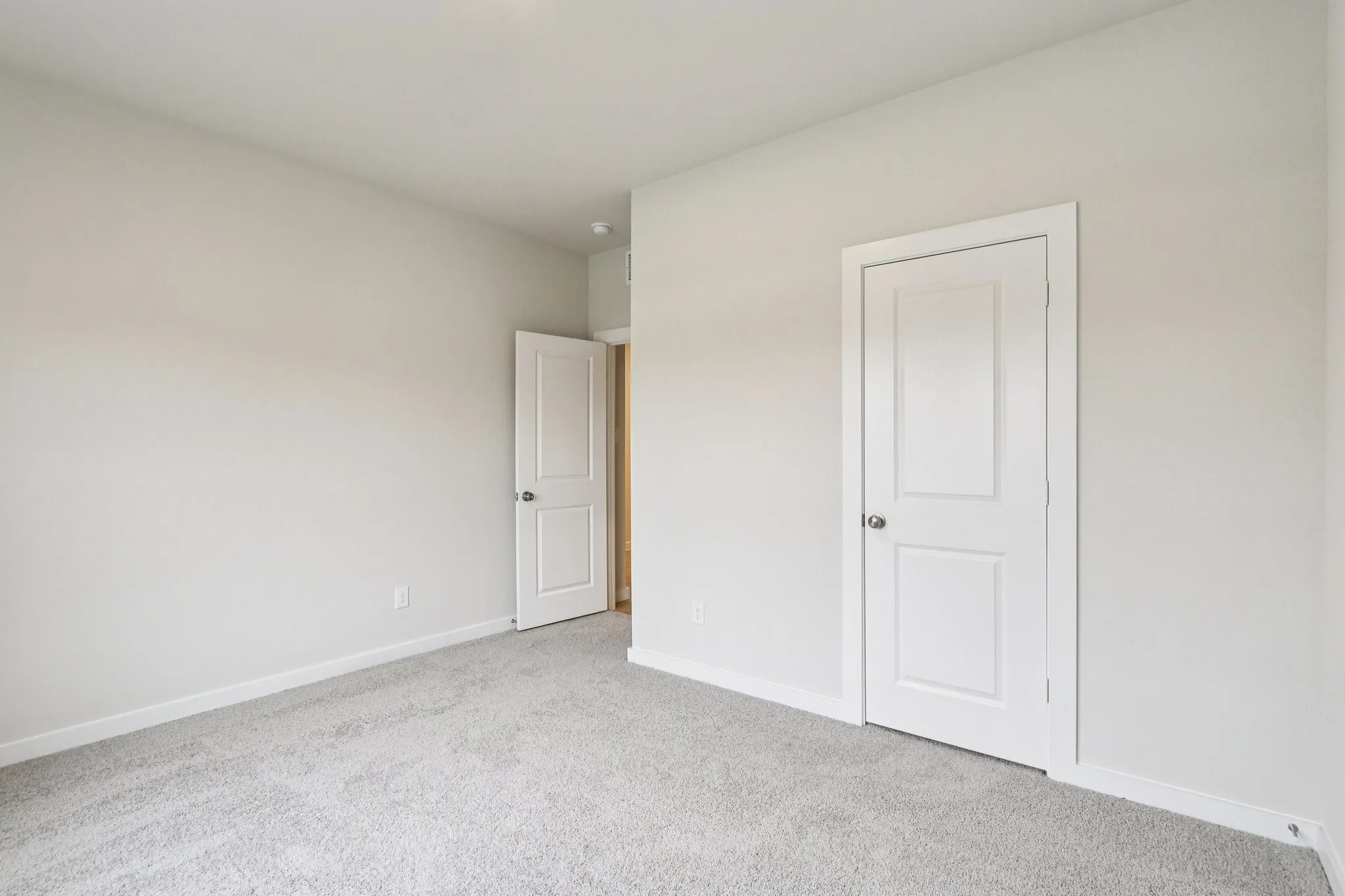 Single Family Residence For Sale in Kaufman County , 717 Vineyard Way, Forney, Texas 75126, 4 Bedroom, 3 Bathroom, 3 Garage spaces, 2,013 Sqft, built in 2025, New Construction - Incomplete, mls#21136709, Real Estate Agent in Forney, Homes For Sale in Kaufman county, Homes For Sale in Forney, Realtor in Forney Texas, Real Estate Brokerage Independent Realty Texas, Luminita Cordes Realtor