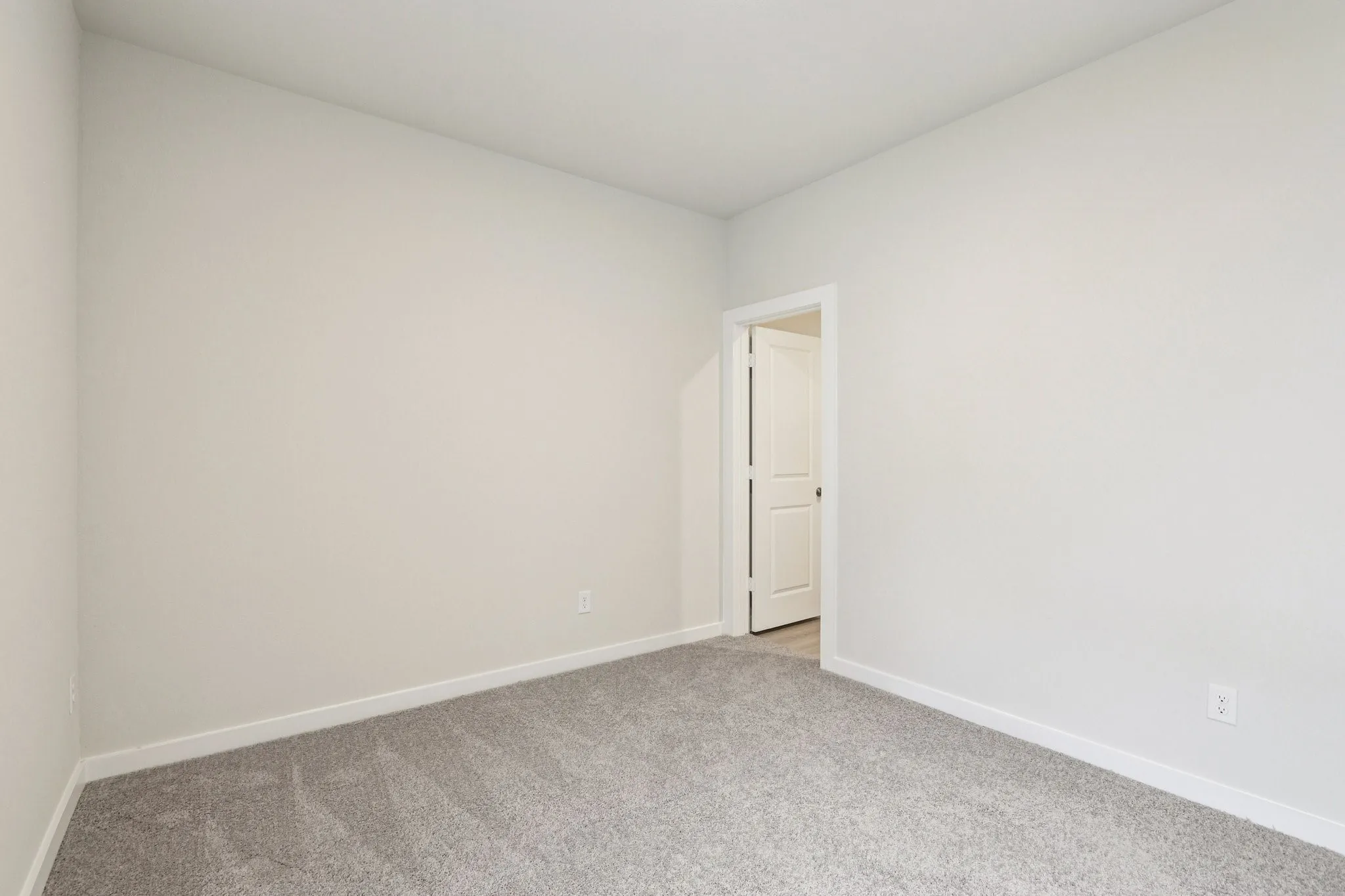Single Family Residence For Sale in Kaufman County , 717 Vineyard Way, Forney, Texas 75126, 4 Bedroom, 3 Bathroom, 3 Garage spaces, 2,013 Sqft, built in 2025, New Construction - Incomplete, mls#21136709, Real Estate Agent in Forney, Homes For Sale in Kaufman county, Homes For Sale in Forney, Realtor in Forney Texas, Real Estate Brokerage Independent Realty Texas, Luminita Cordes Realtor