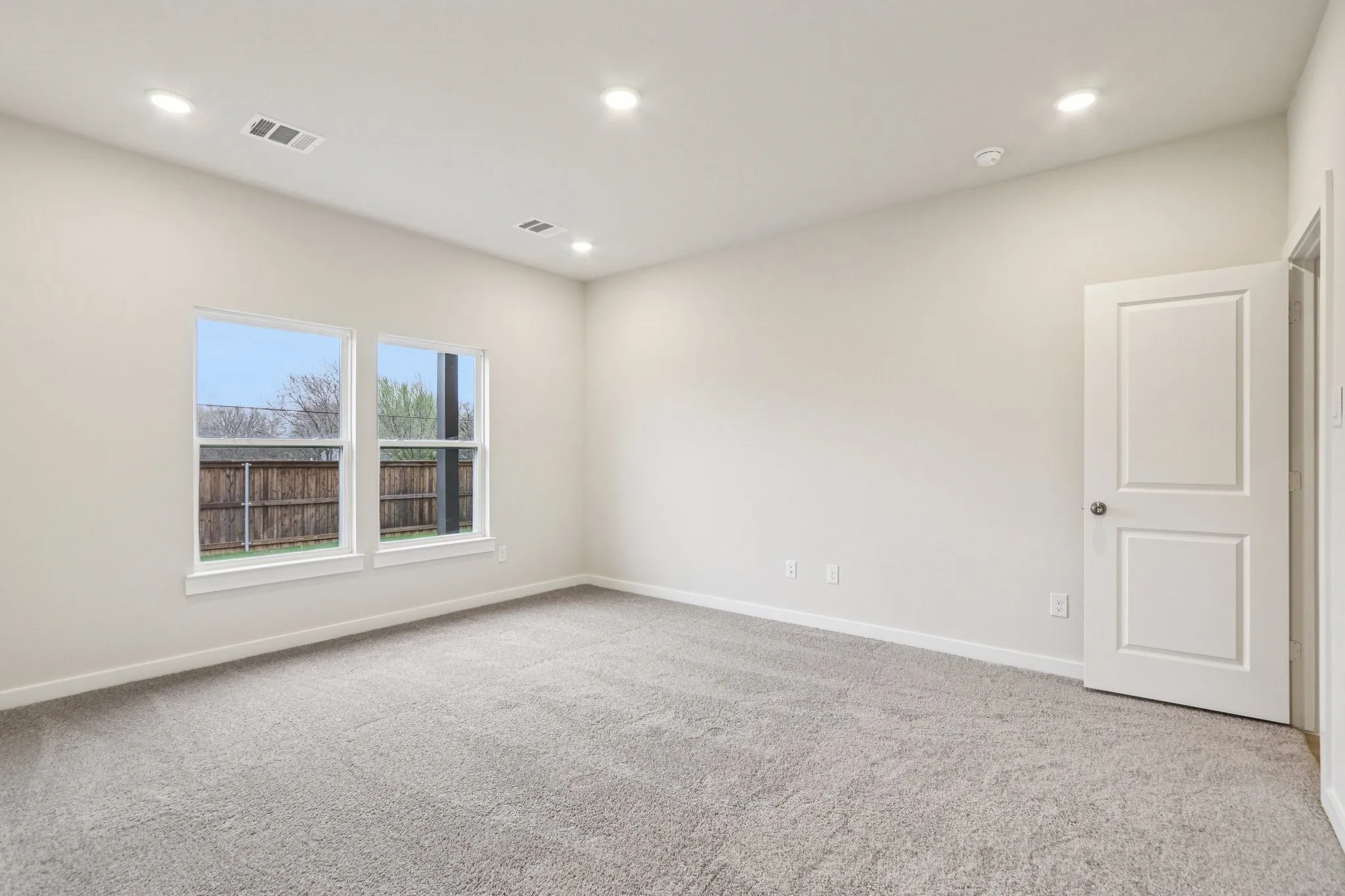 Single Family Residence For Sale in Kaufman County , 717 Vineyard Way, Forney, Texas 75126, 4 Bedroom, 3 Bathroom, 3 Garage spaces, 2,013 Sqft, built in 2025, New Construction - Incomplete, mls#21136709, Real Estate Agent in Forney, Homes For Sale in Kaufman county, Homes For Sale in Forney, Realtor in Forney Texas, Real Estate Brokerage Independent Realty Texas, Luminita Cordes Realtor