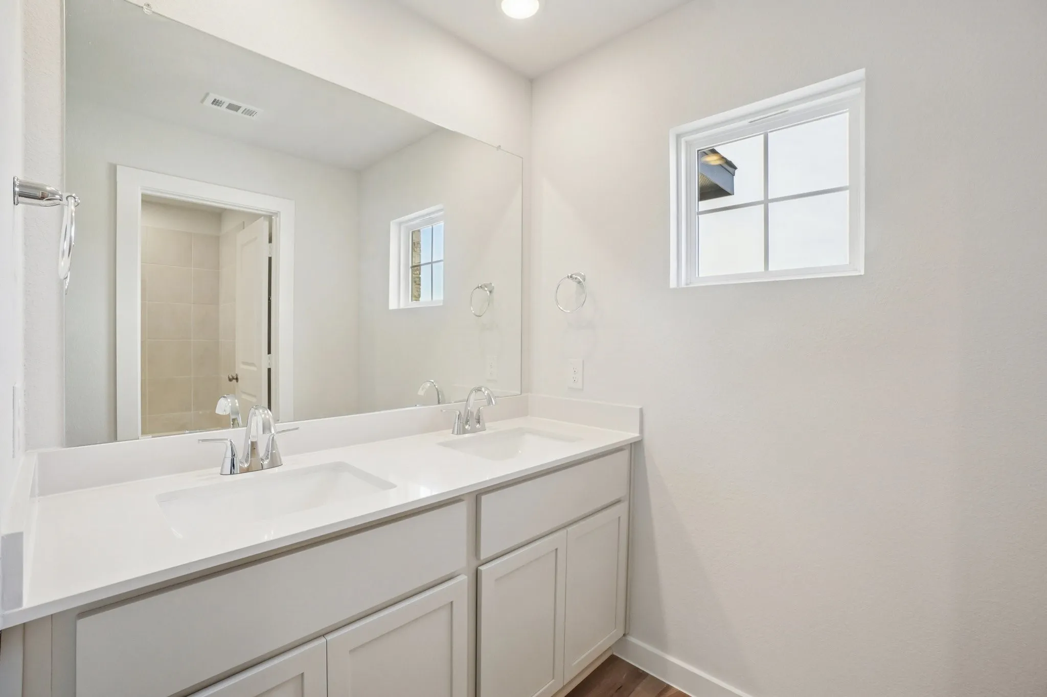 Single Family Residence For Sale in Kaufman County , 733 Vineyard Way, Forney, Texas 75126, 4 Bedroom, 3 Bathroom, 3 Garage spaces, 2,730 Sqft, built in 2025, New Construction - Incomplete, mls#21136715, Real Estate Agent in Forney, Homes For Sale in Kaufman county, Homes For Sale in Forney, Realtor in Forney Texas, Real Estate Brokerage Independent Realty Texas, Luminita Cordes Realtor