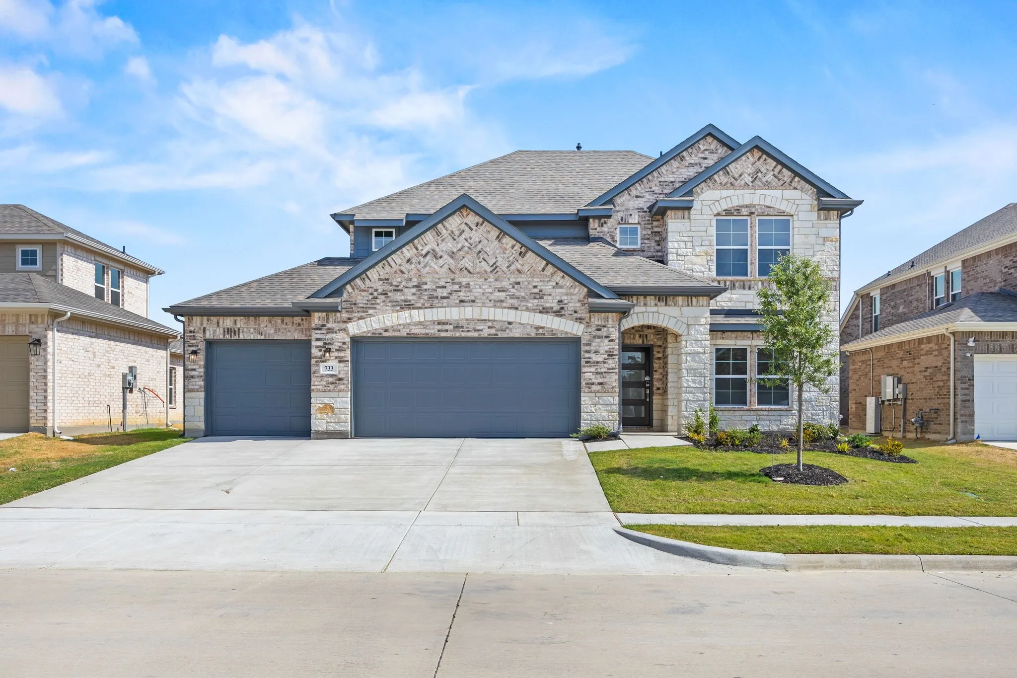 Single Family Residence For Sale in Kaufman County , 733 Vineyard Way, Forney, Texas 75126, 4 Bedroom, 3 Bathroom, 3 Garage spaces, 2,730 Sqft, built in 2025, New Construction - Incomplete, mls#21136715, Real Estate Agent in Forney, Homes For Sale in Kaufman county, Homes For Sale in Forney, Realtor in Forney Texas, Real Estate Brokerage Independent Realty Texas, Luminita Cordes Realtor