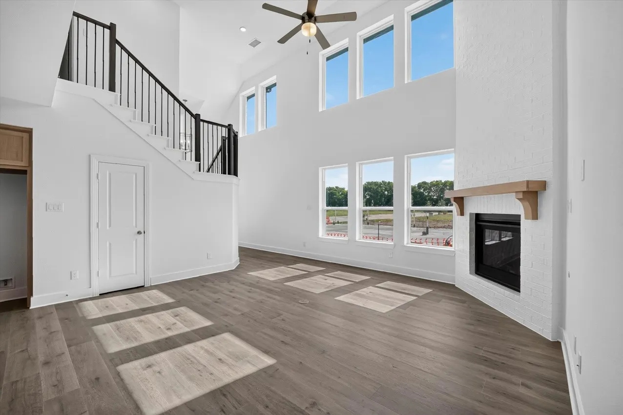 Single Family Residence For Sale in Collin County , 2813 Kenilworth Way, Celina, Texas 75009, 4 Bedroom, 3 Bathroom, 2 Garage spaces, 2,454 Sqft, built in 2026, mls#21136600, Real Estate Agent in Celina, Homes For Sale in Collin county, Homes For Sale in Celina, Realtor in Celina Texas, Real Estate Brokerage Independent Realty Texas, Luminita Cordes Realtor